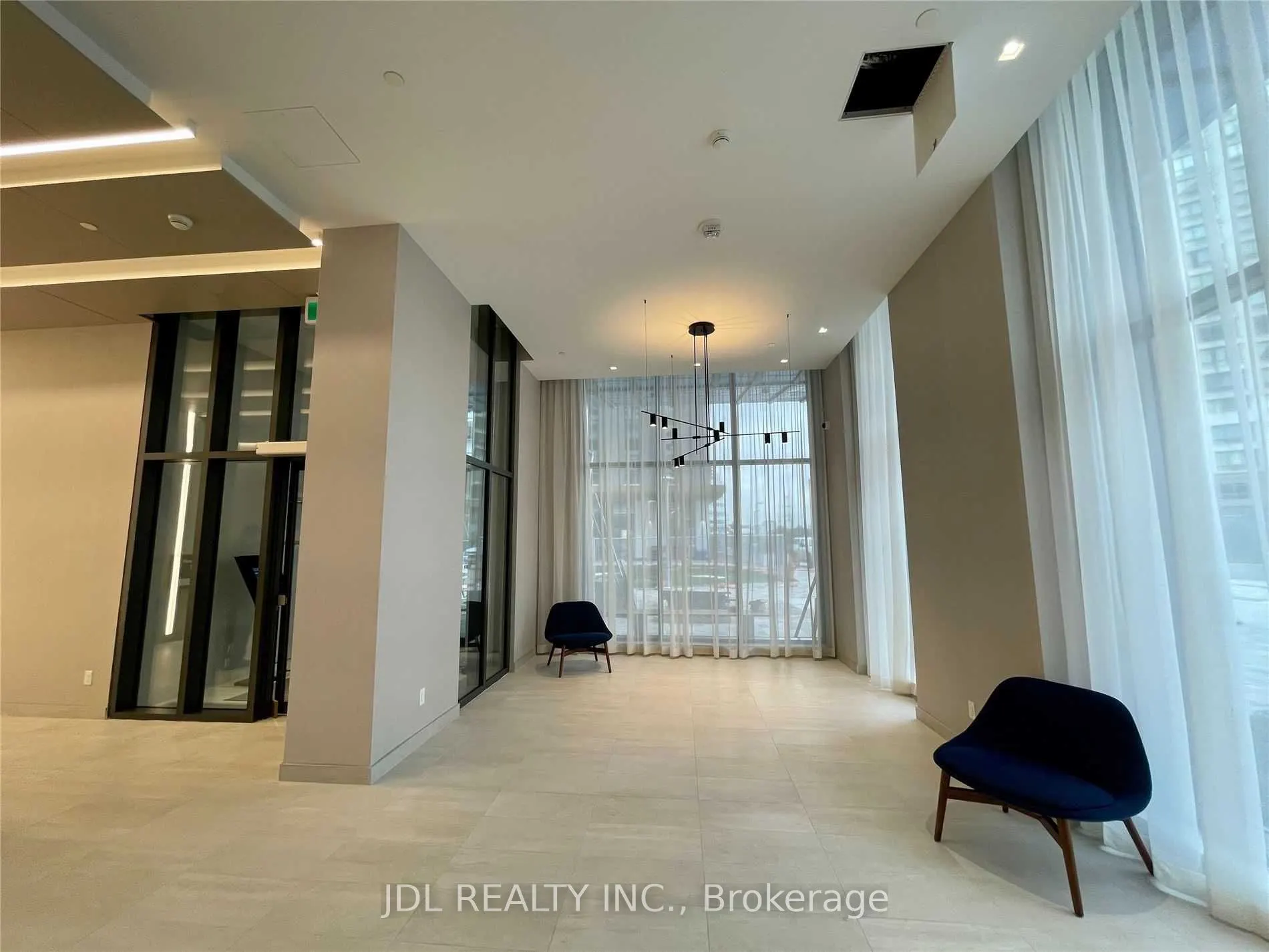 30 Samuel Wood Way, #212