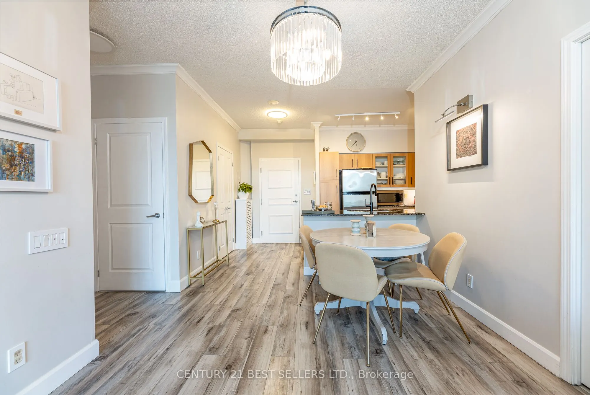 15 Windermere Avenue, #609