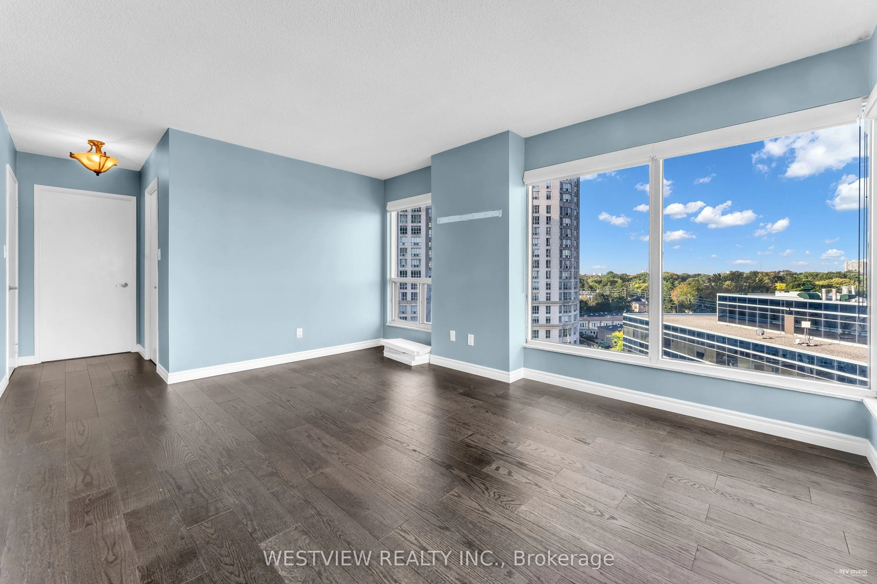 2269 Lake Shore Boulevard W, #1002