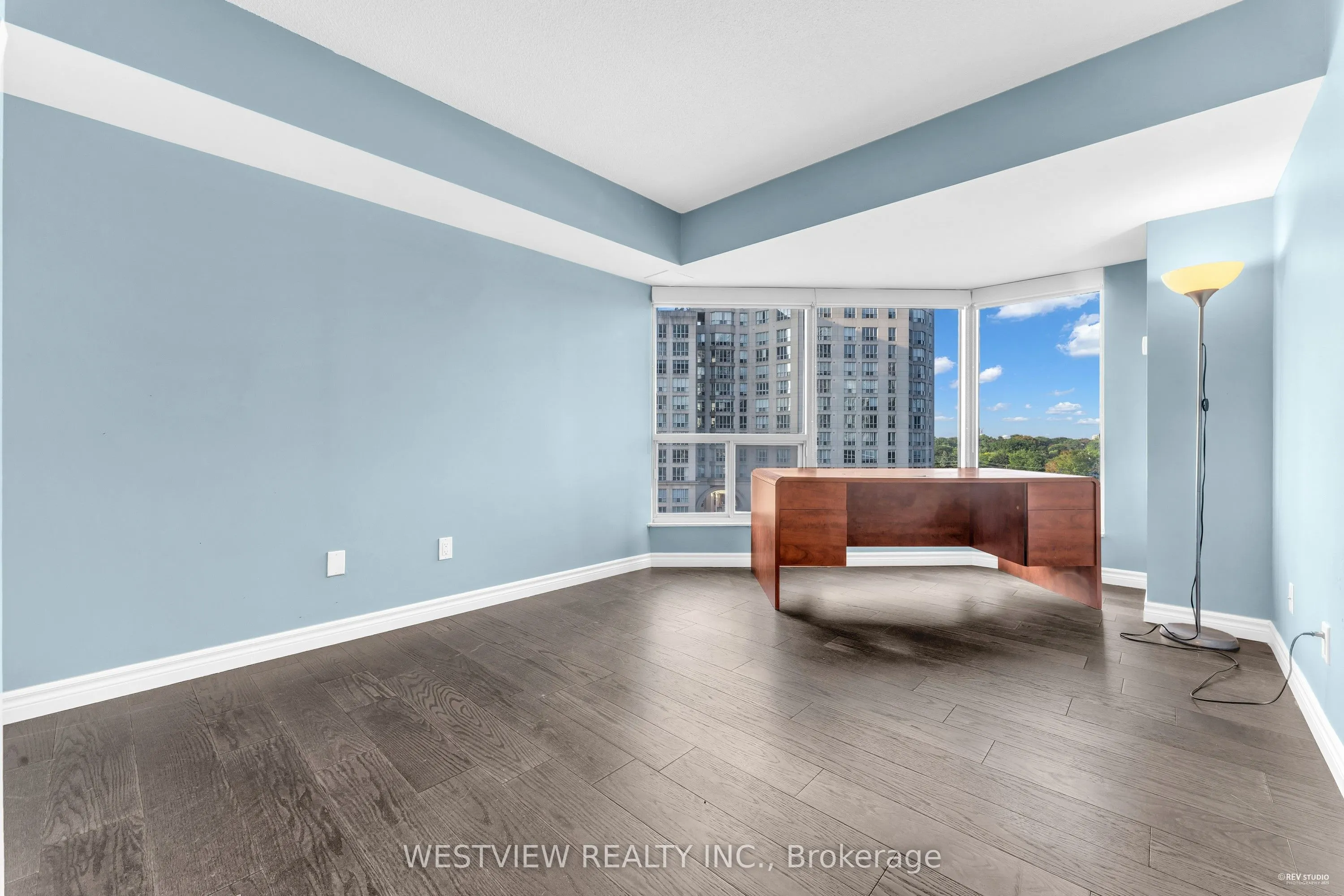 2269 Lake Shore Boulevard W, #1002
