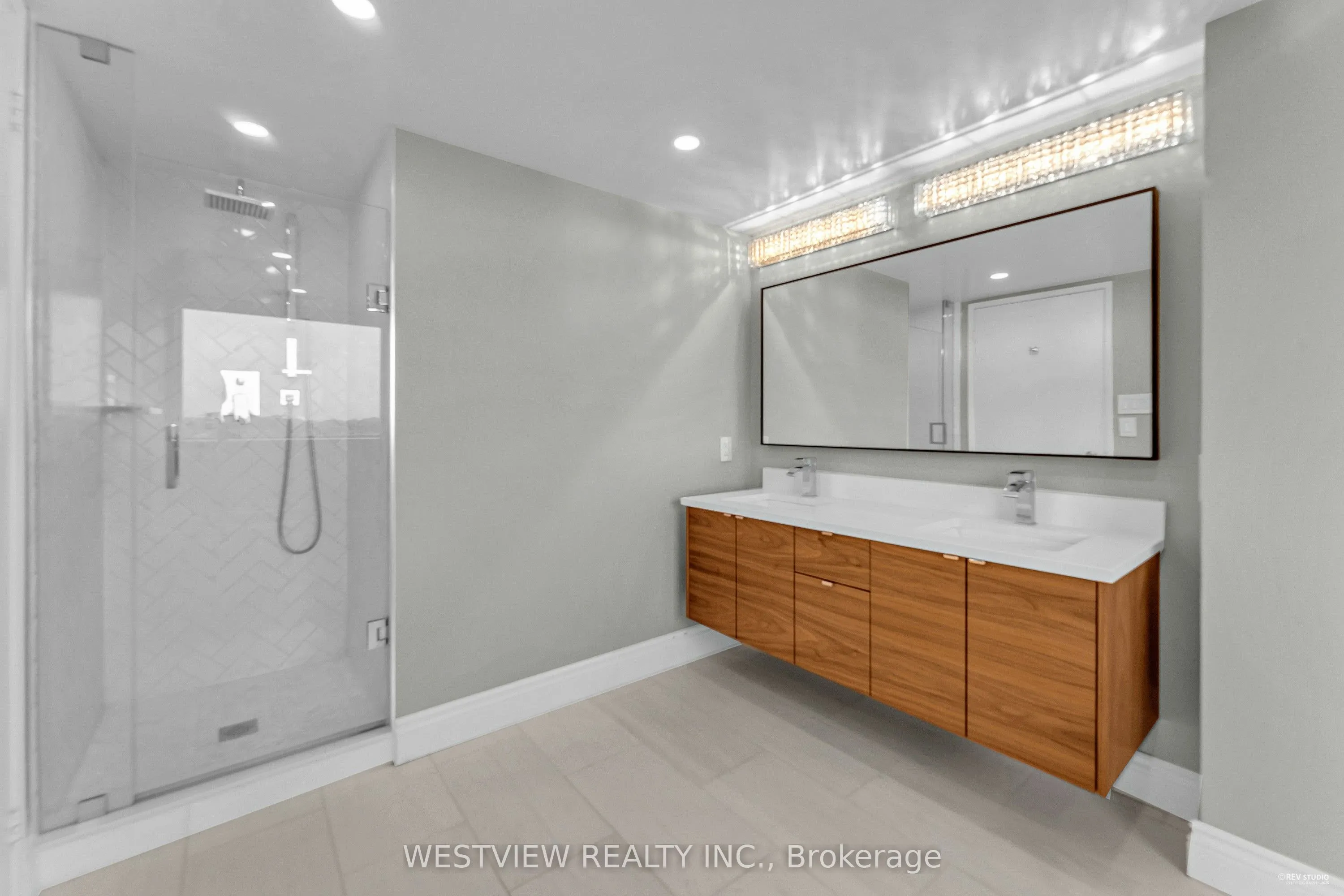 2269 Lake Shore Boulevard W, #1002