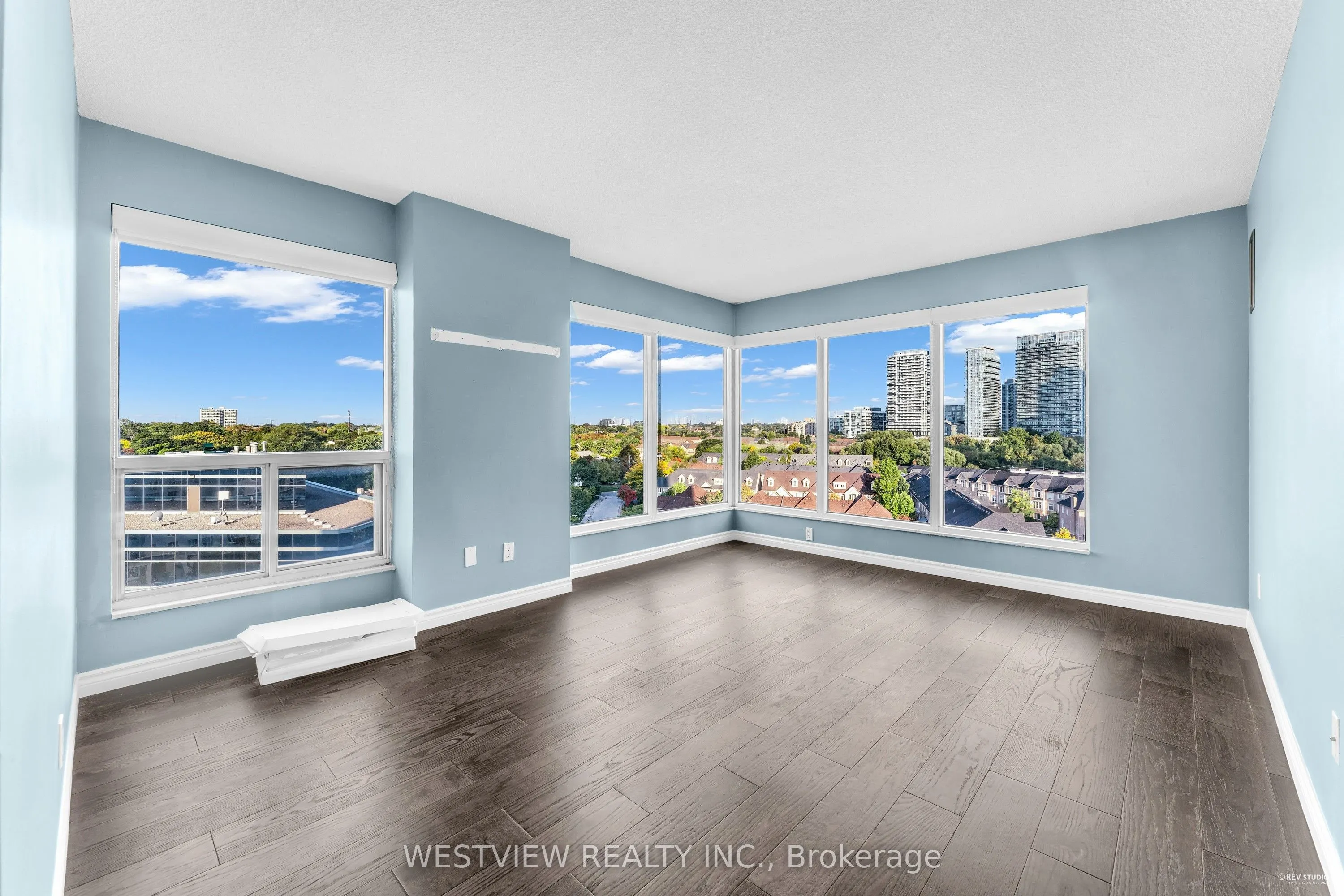 2269 Lake Shore Boulevard W, #1002