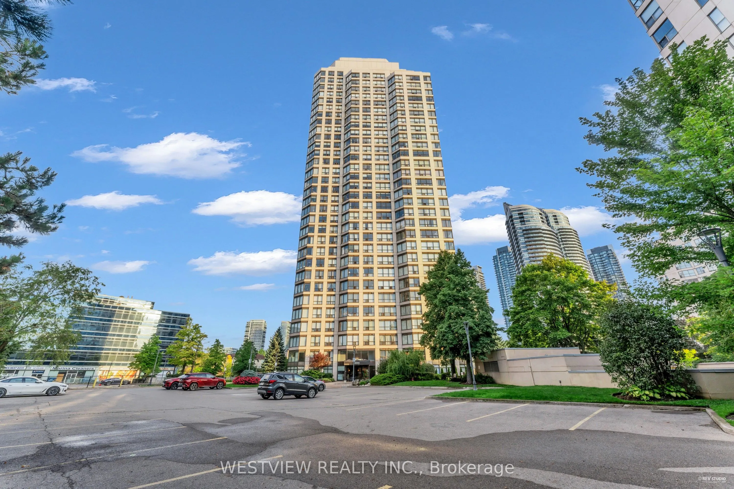 2269 Lake Shore Boulevard W, #1002
