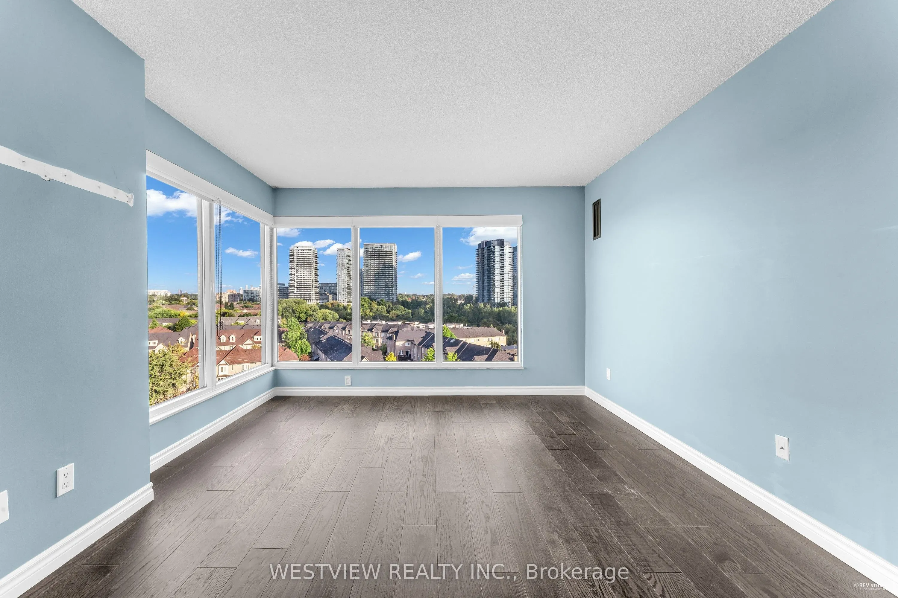 2269 Lake Shore Boulevard W, #1002