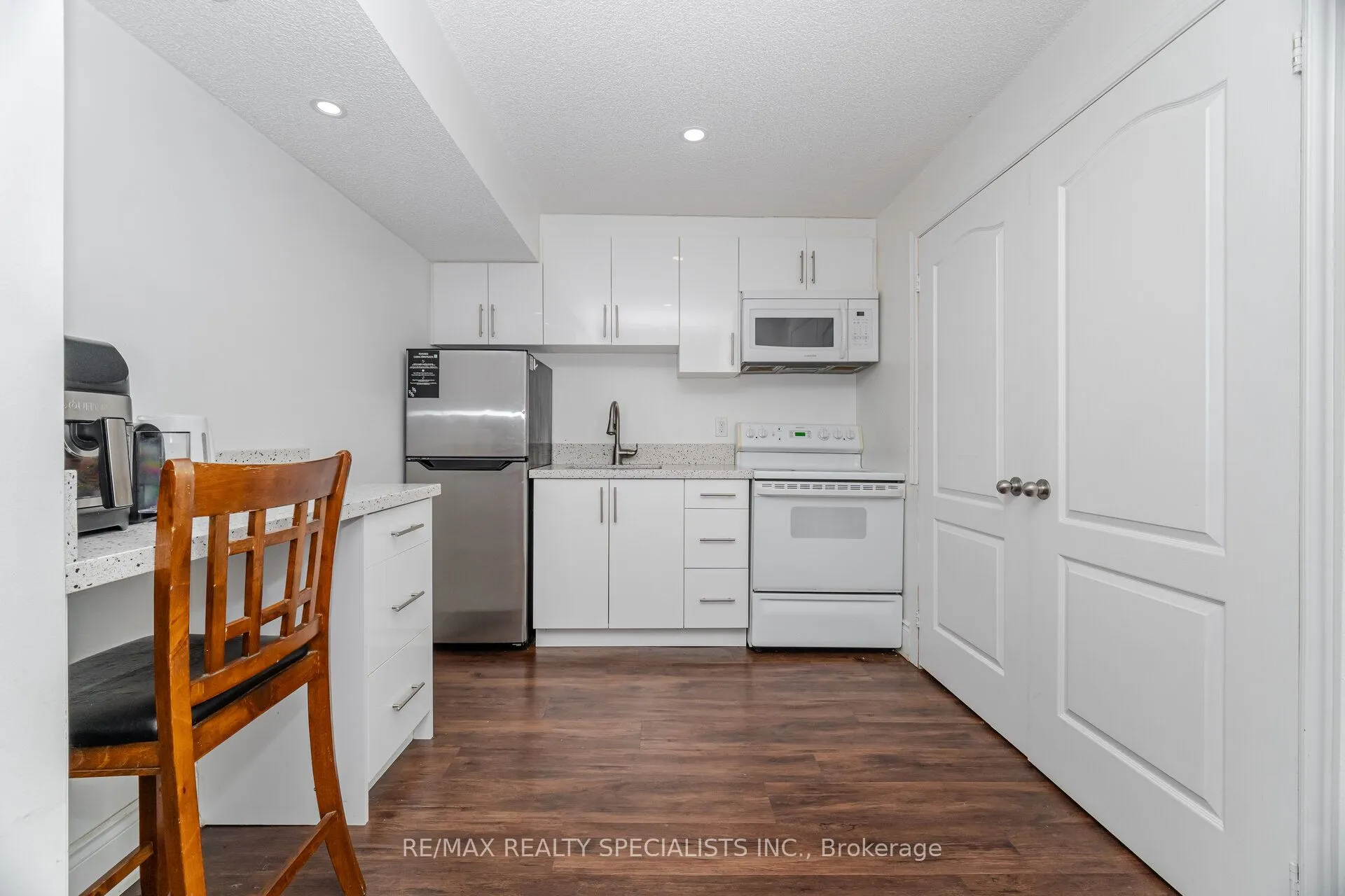3296 Flagstone Drive