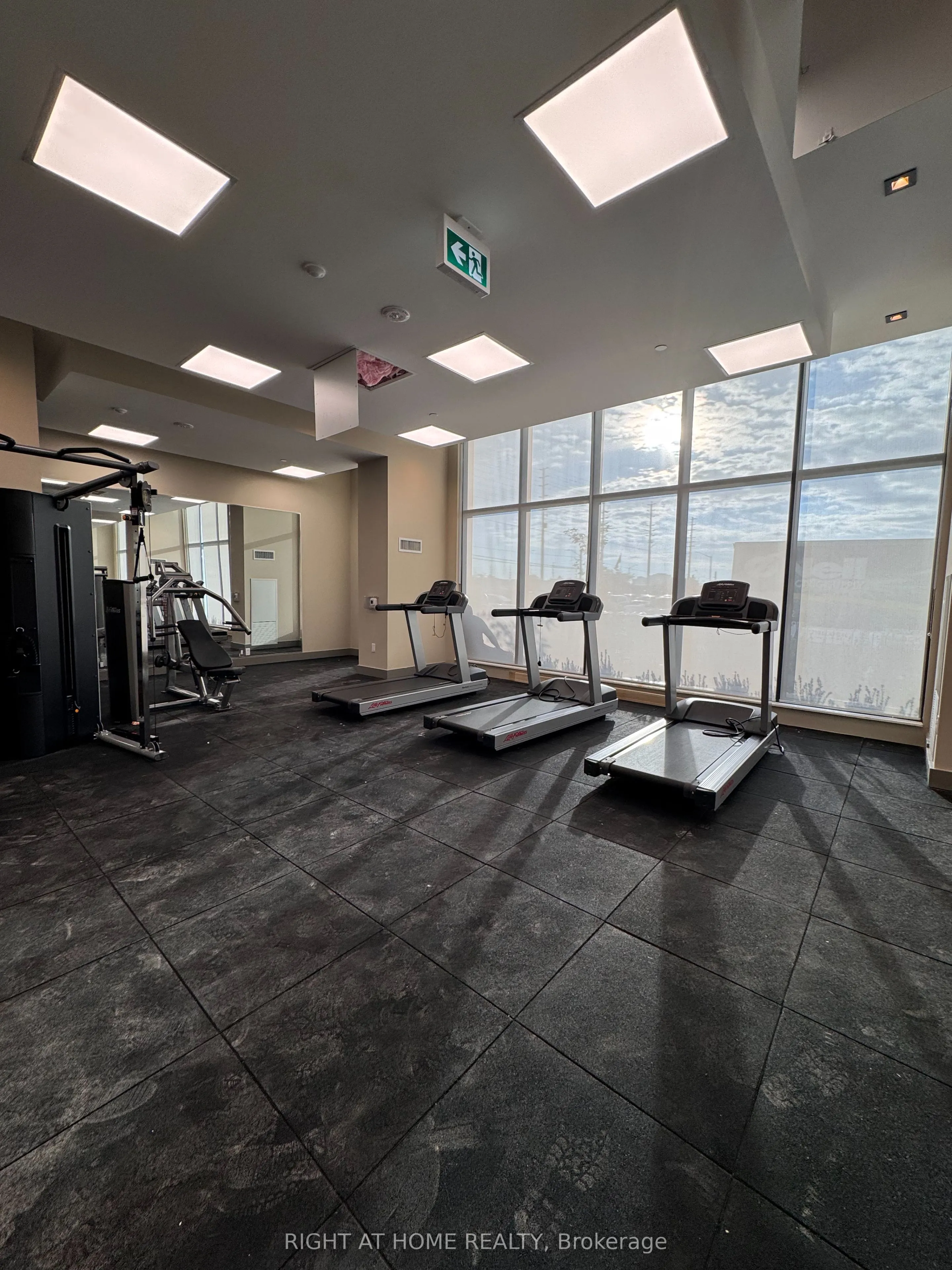 15 Watergarden Drive, #324