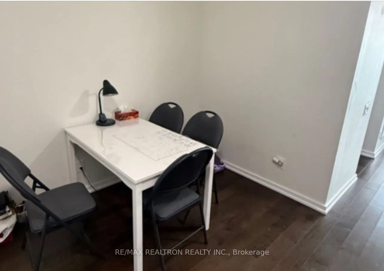 105 The Queensway Avenue, #2701