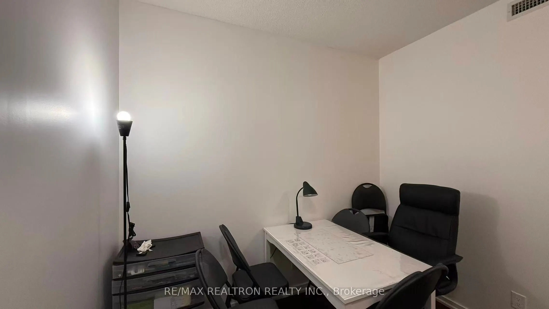 105 The Queensway Avenue, #2701