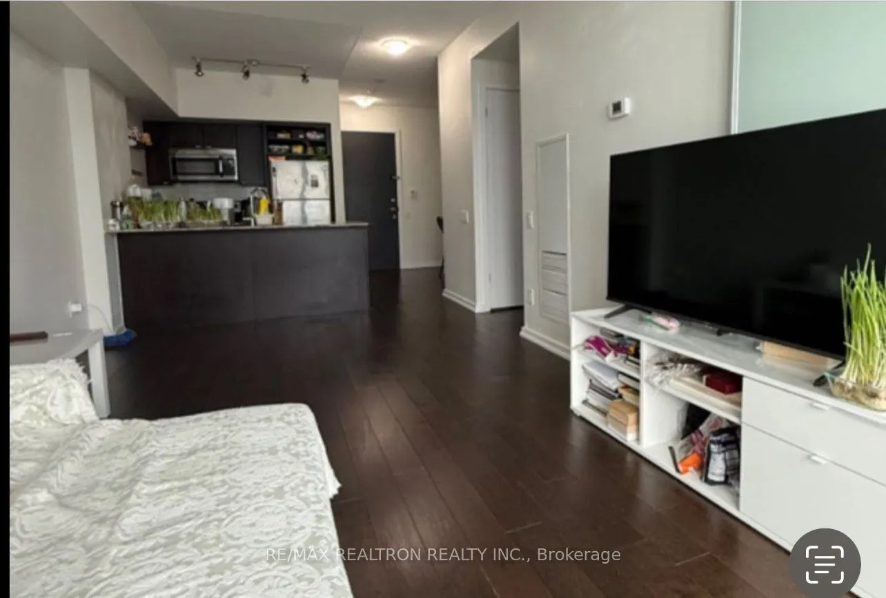 105 The Queensway Avenue, #2701