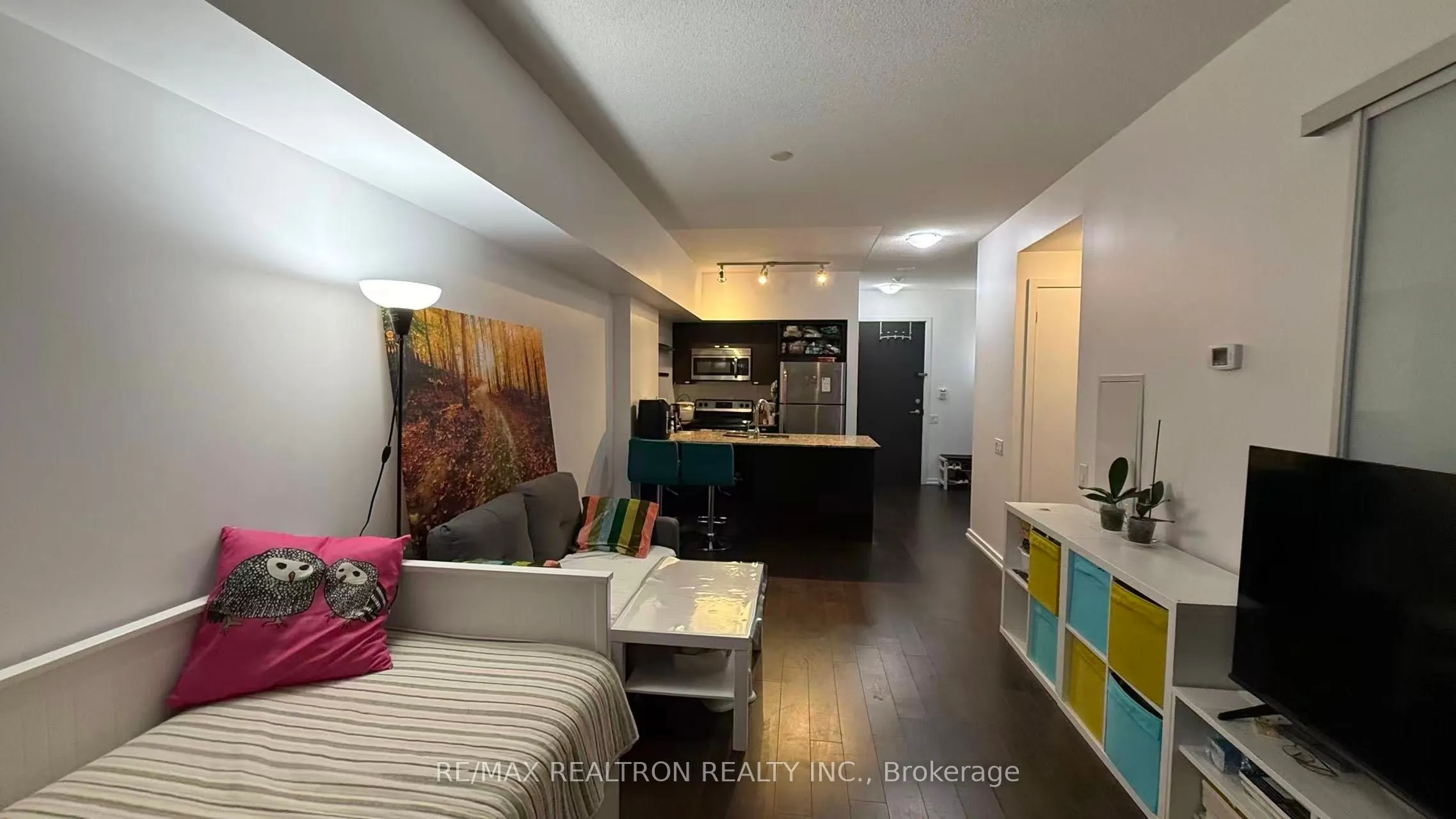 105 The Queensway Avenue, #2701