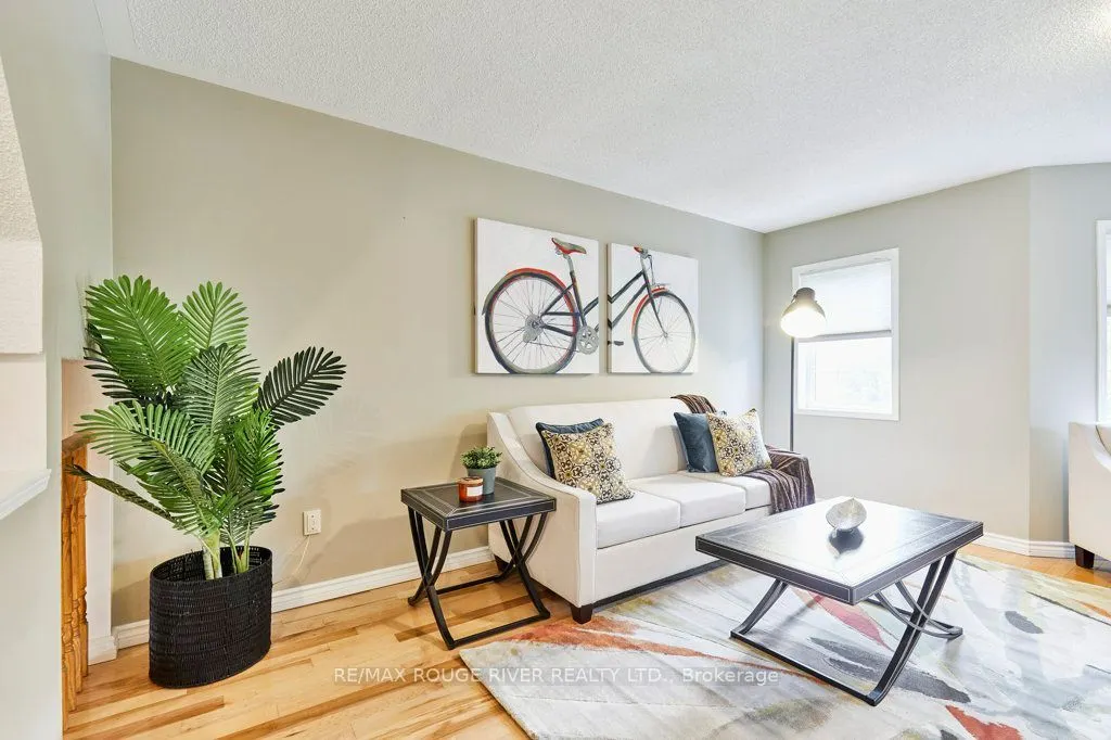 104 Roxton Road