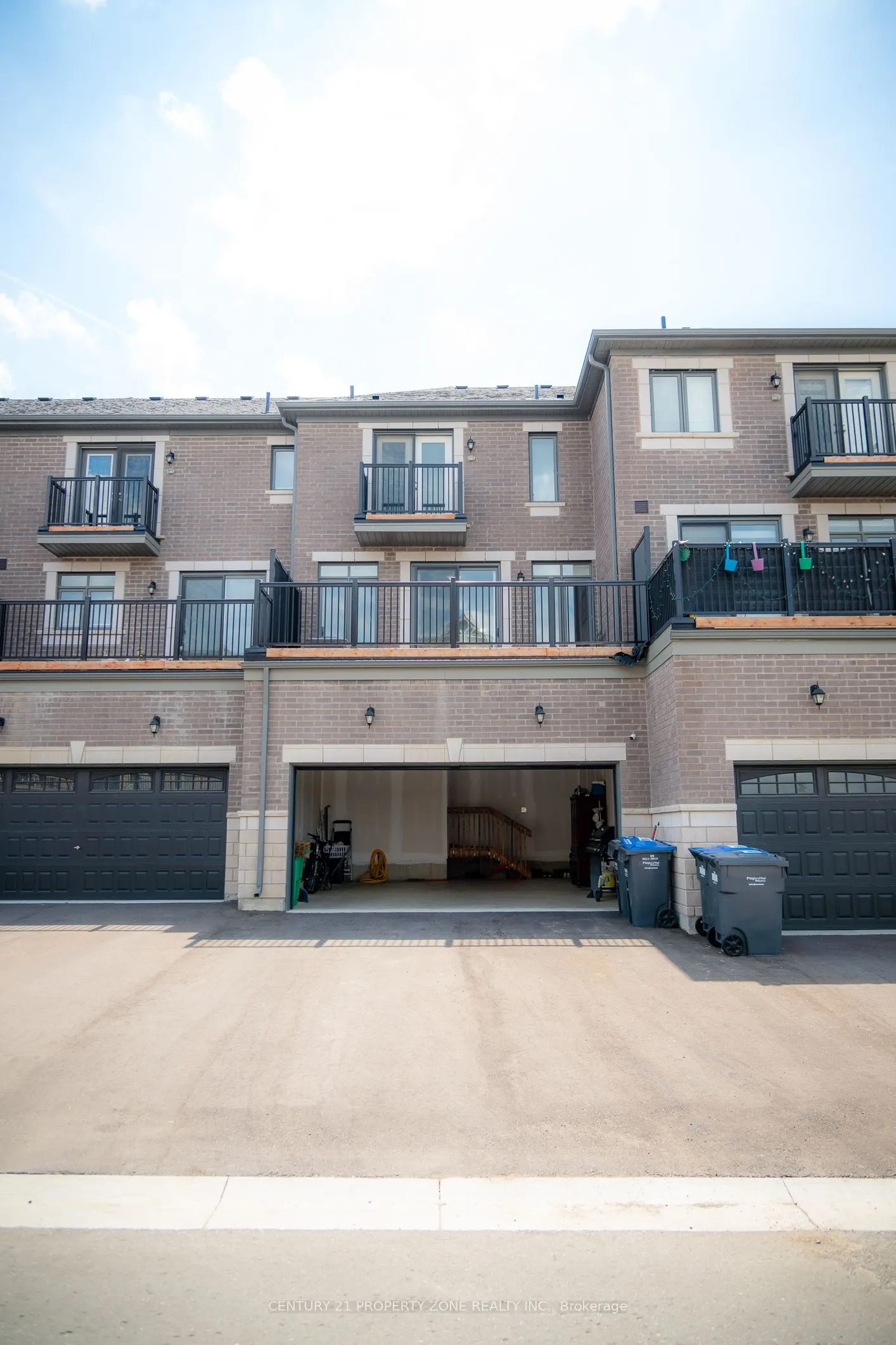 43 Camino Real Drive