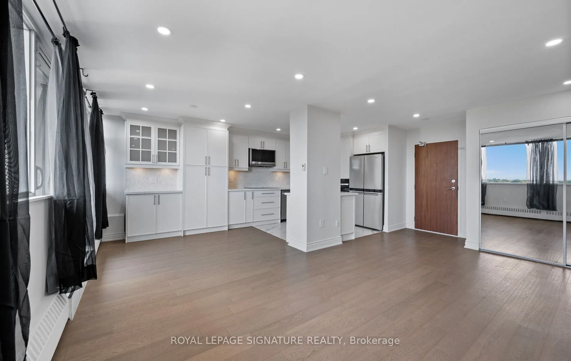 2301 Derry Road W, #1005