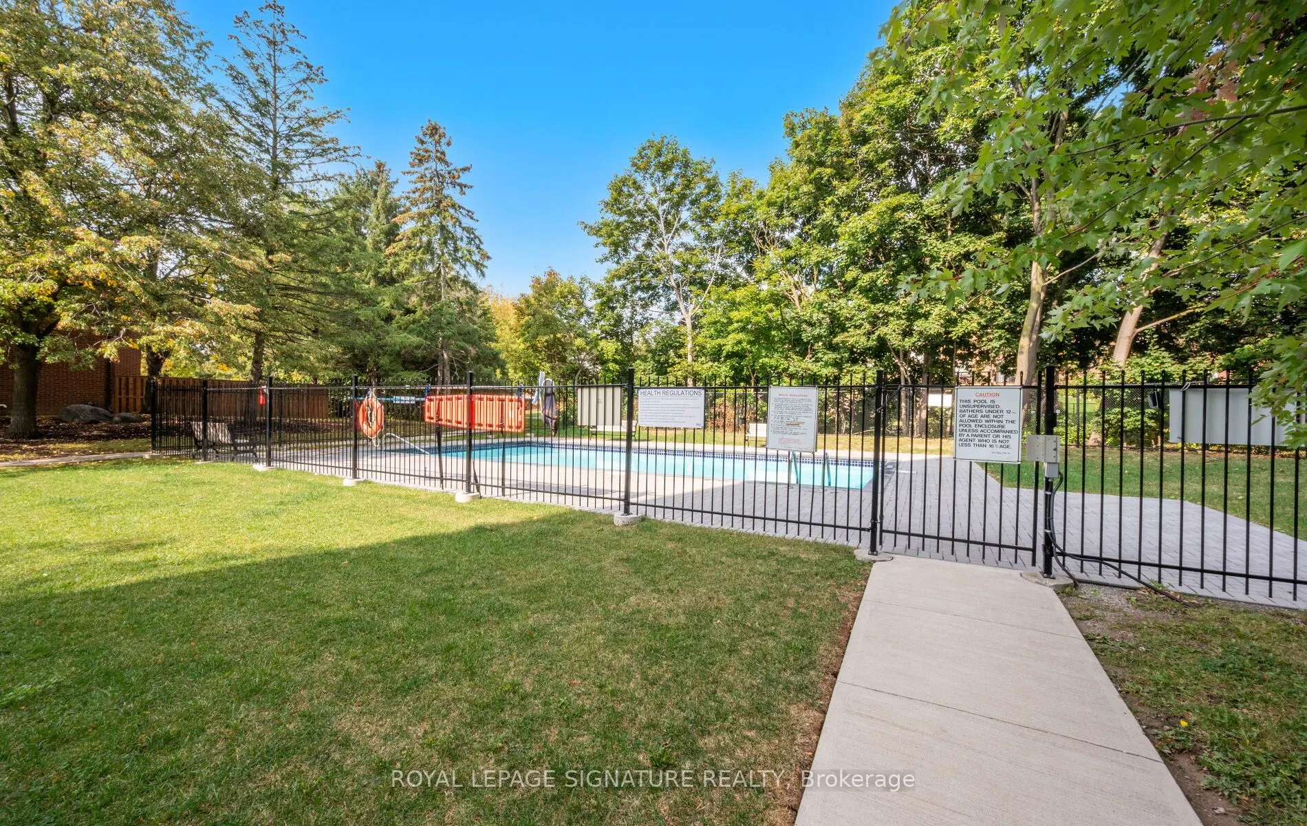 2301 Derry Road W, #1005