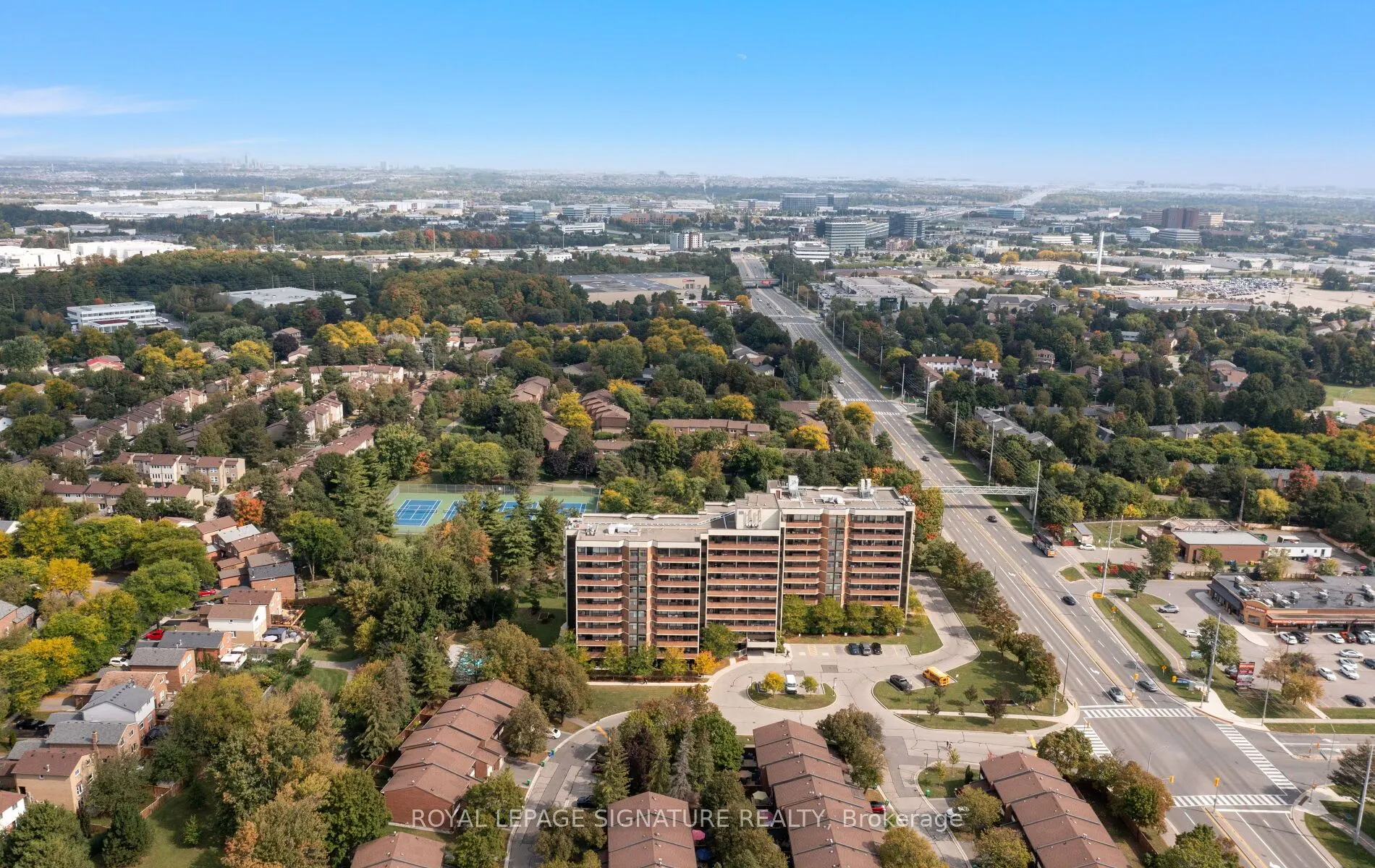 2301 Derry Road W, #1005