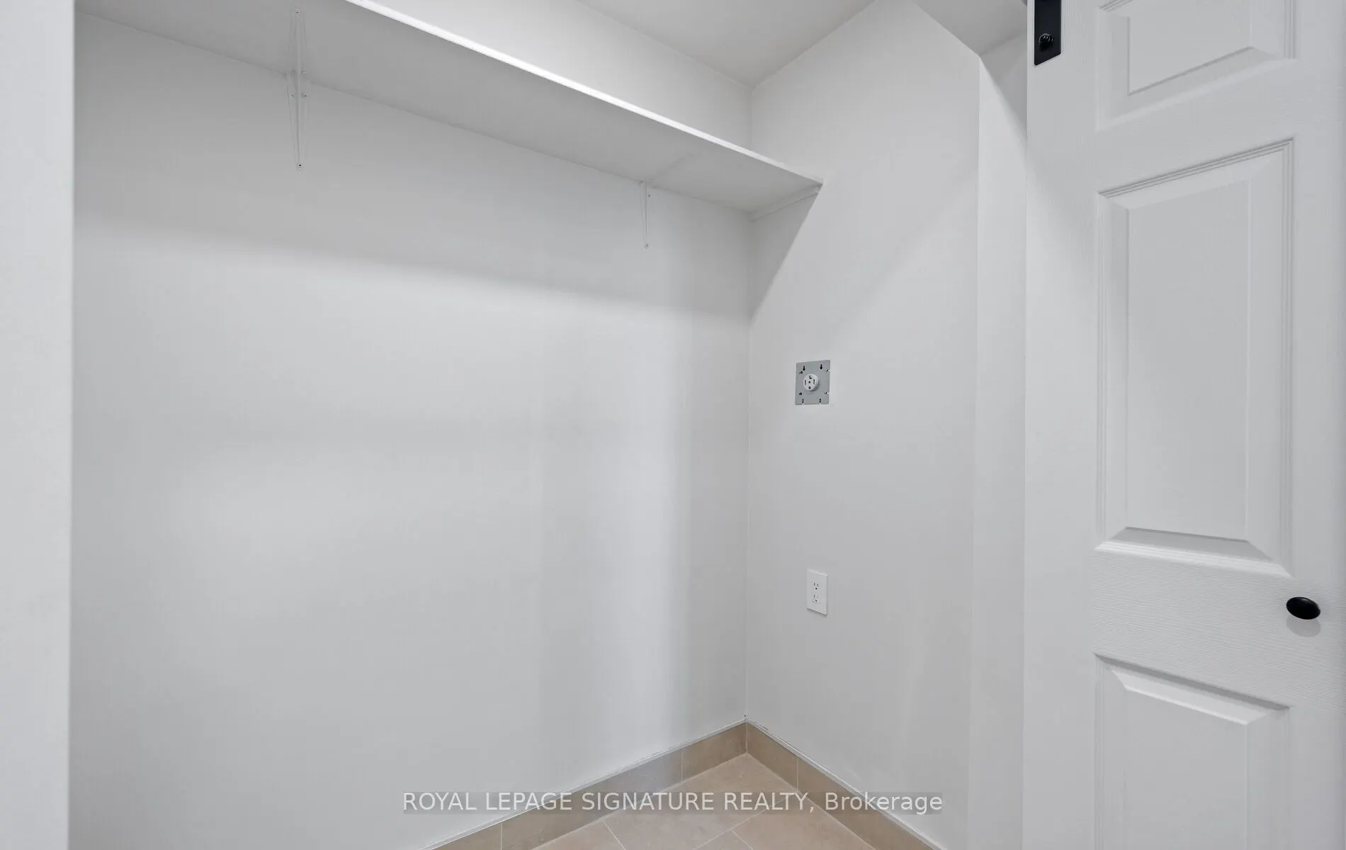 2301 Derry Road W, #1005