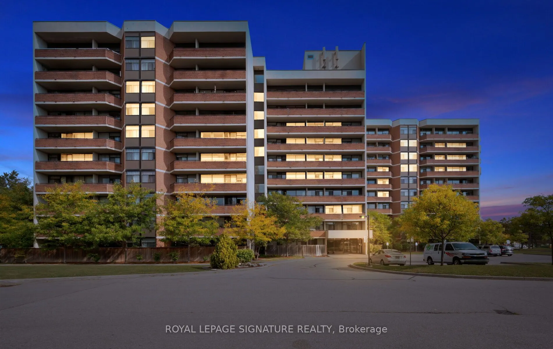 2301 Derry Road W, #1005