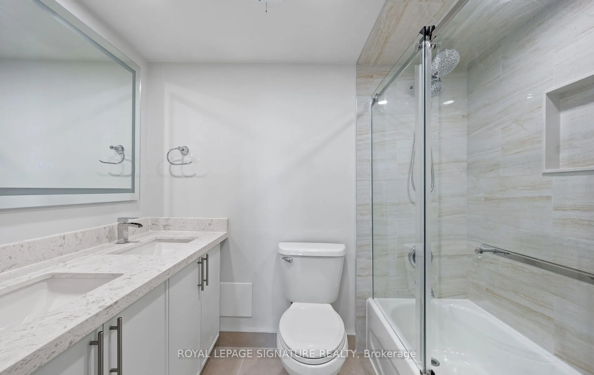 2301 Derry Road W, #1005