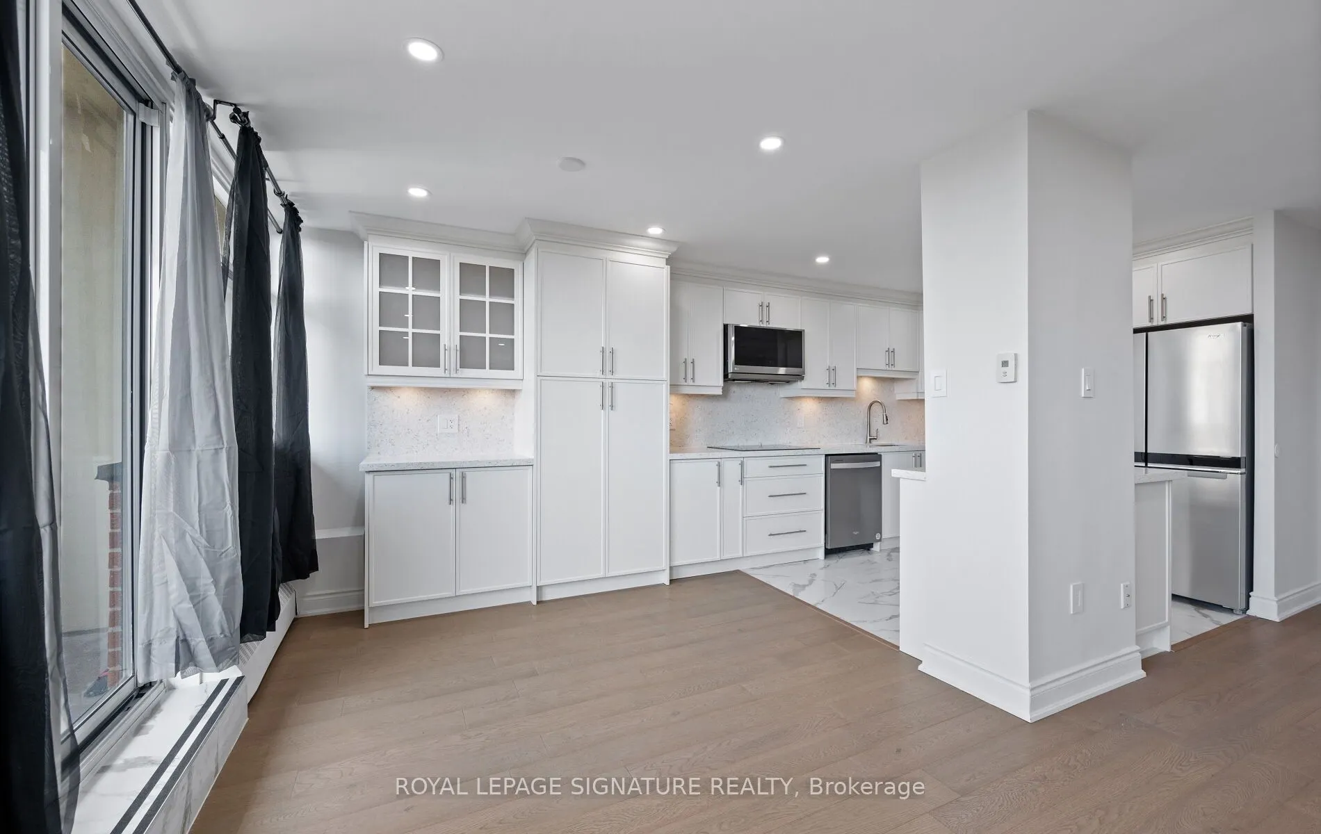 2301 Derry Road W, #1005
