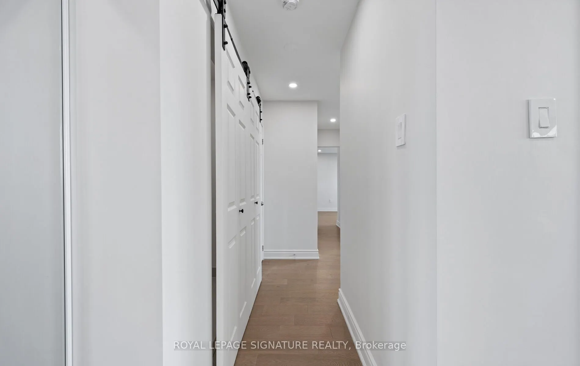 2301 Derry Road W, #1005