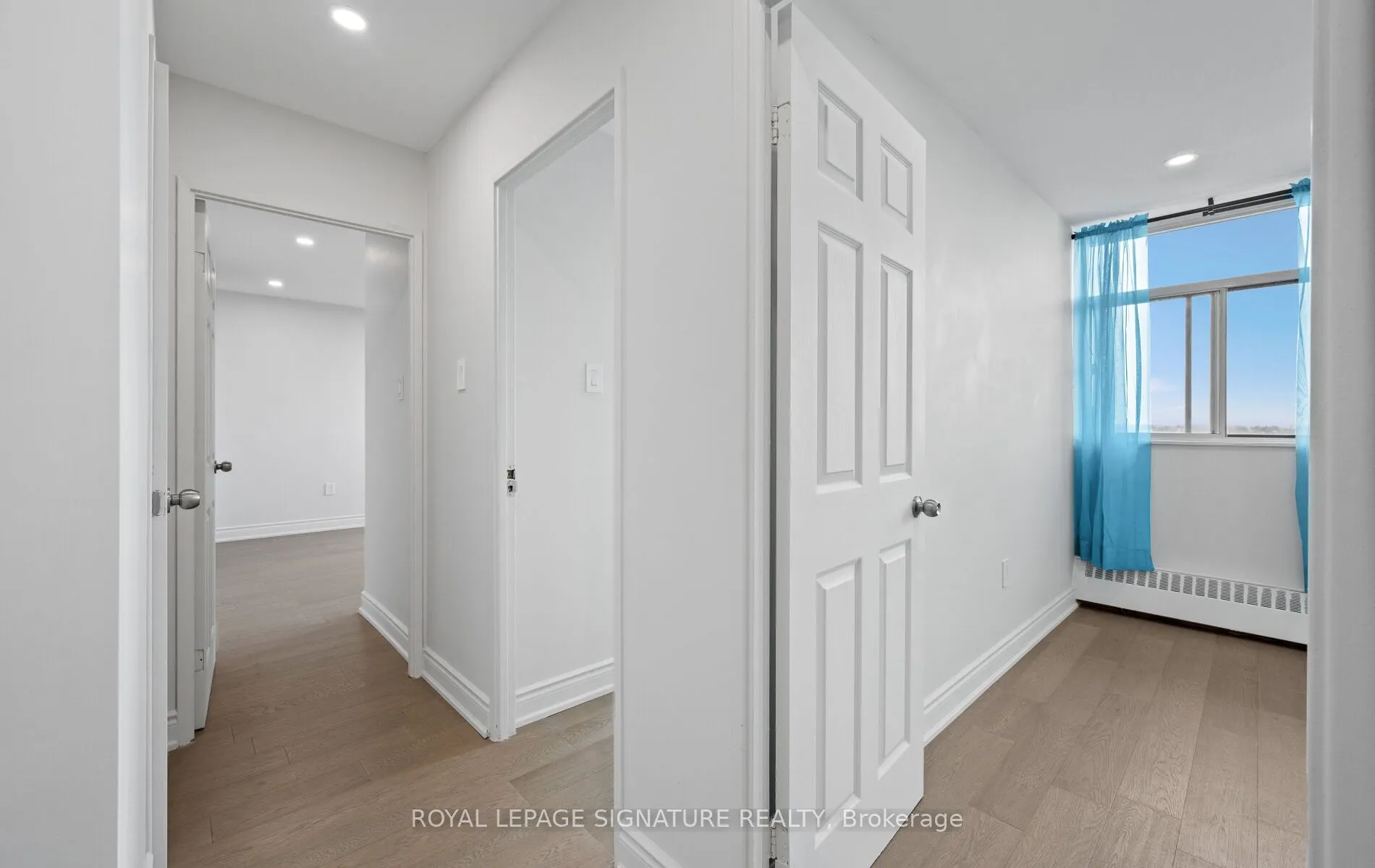 2301 Derry Road W, #1005