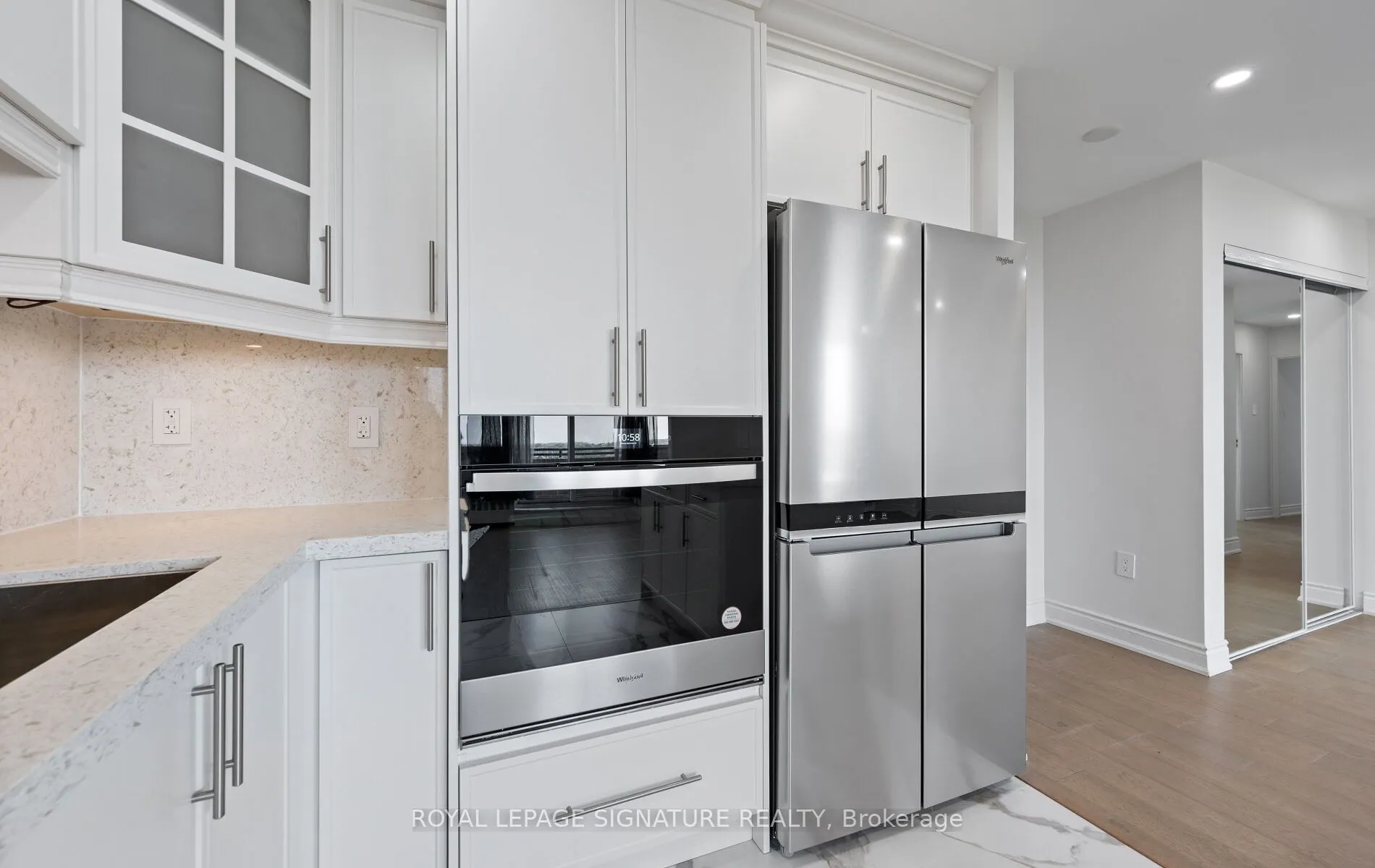 2301 Derry Road W, #1005
