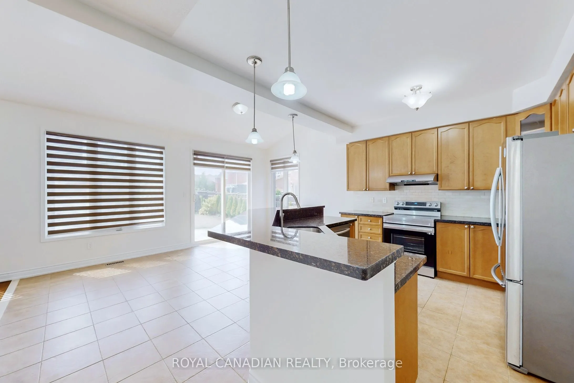 5116 Churchill Meadows Boulevard W, #Upper