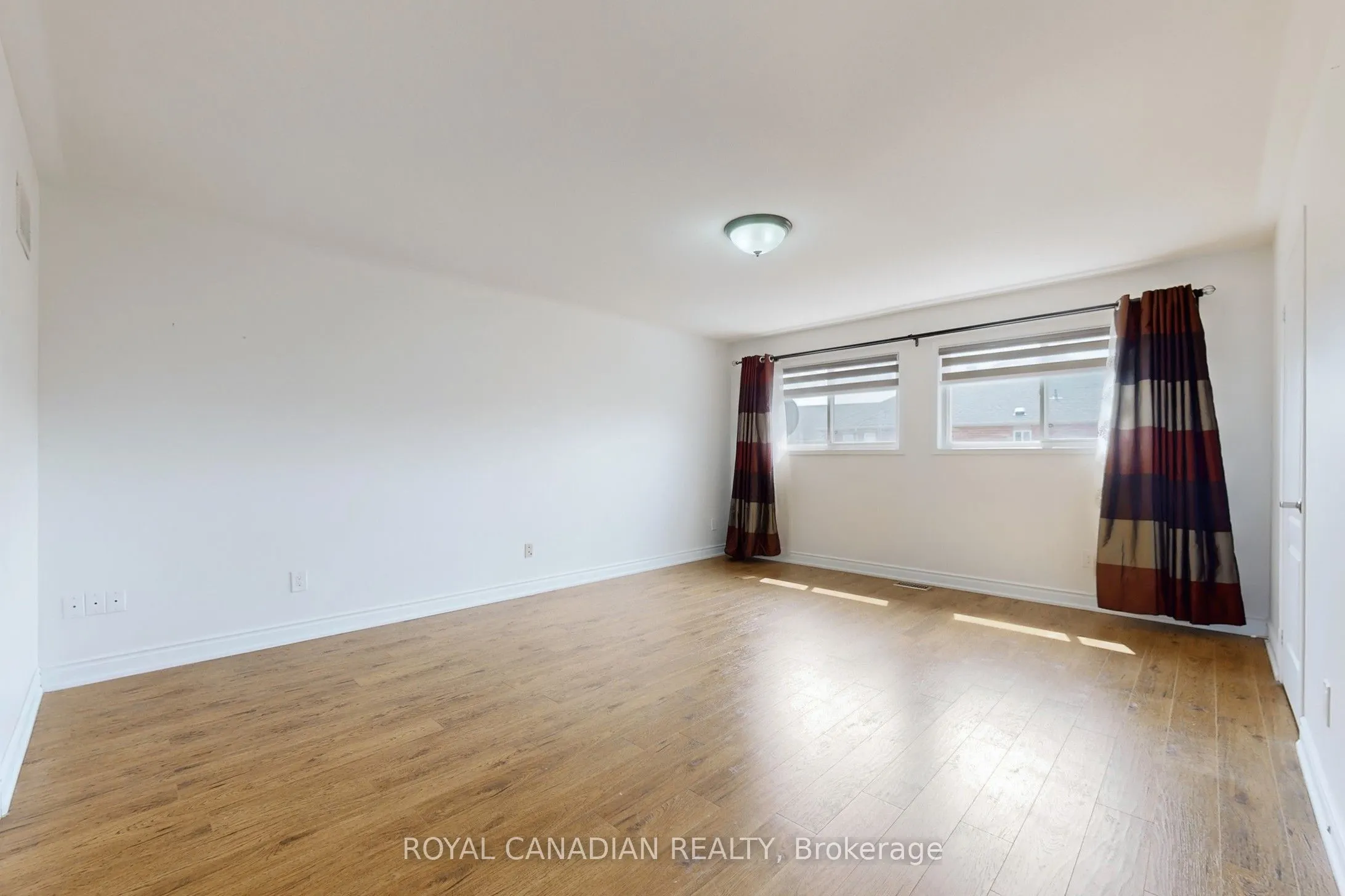 5116 Churchill Meadows Boulevard W, #Upper