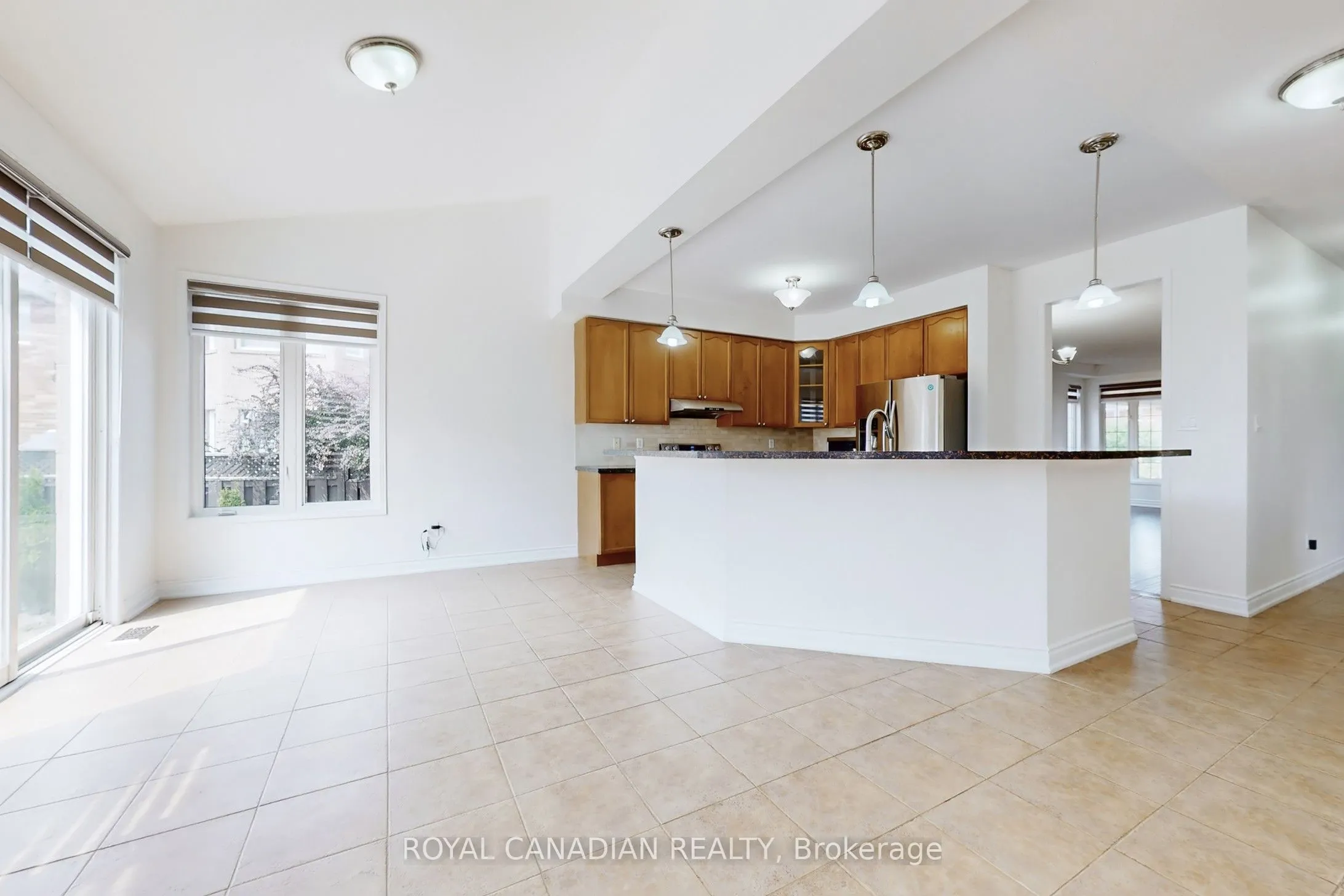 5116 Churchill Meadows Boulevard W, #Upper