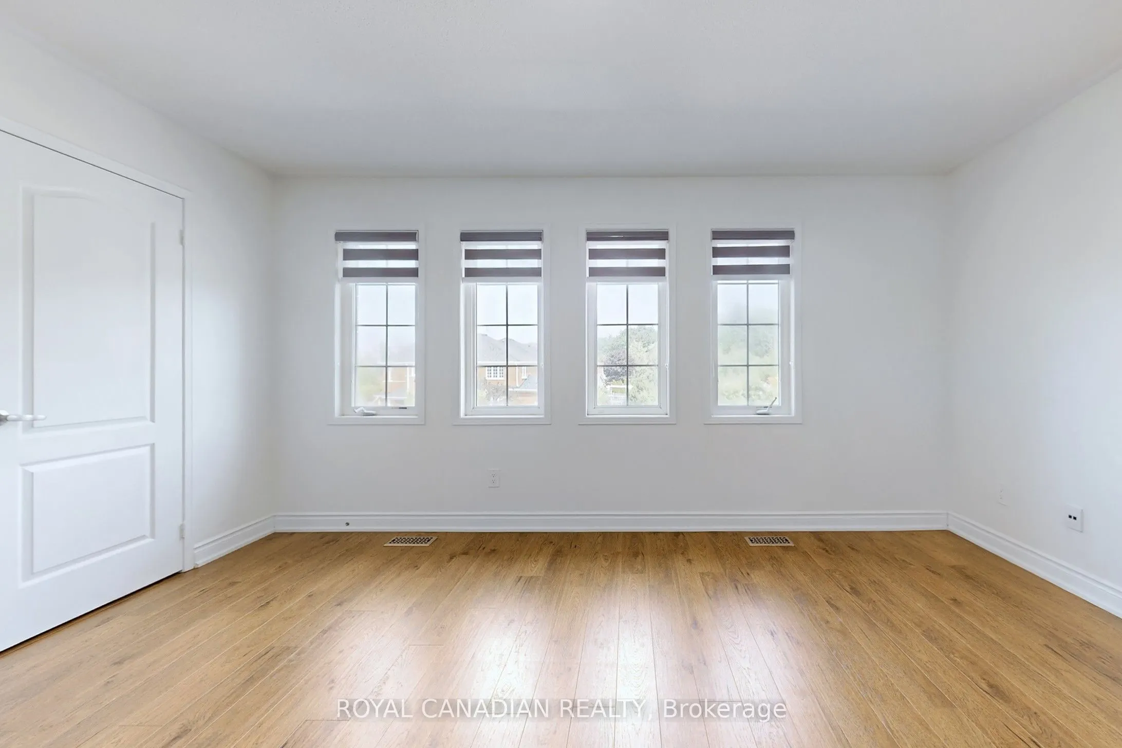 5116 Churchill Meadows Boulevard W, #Upper