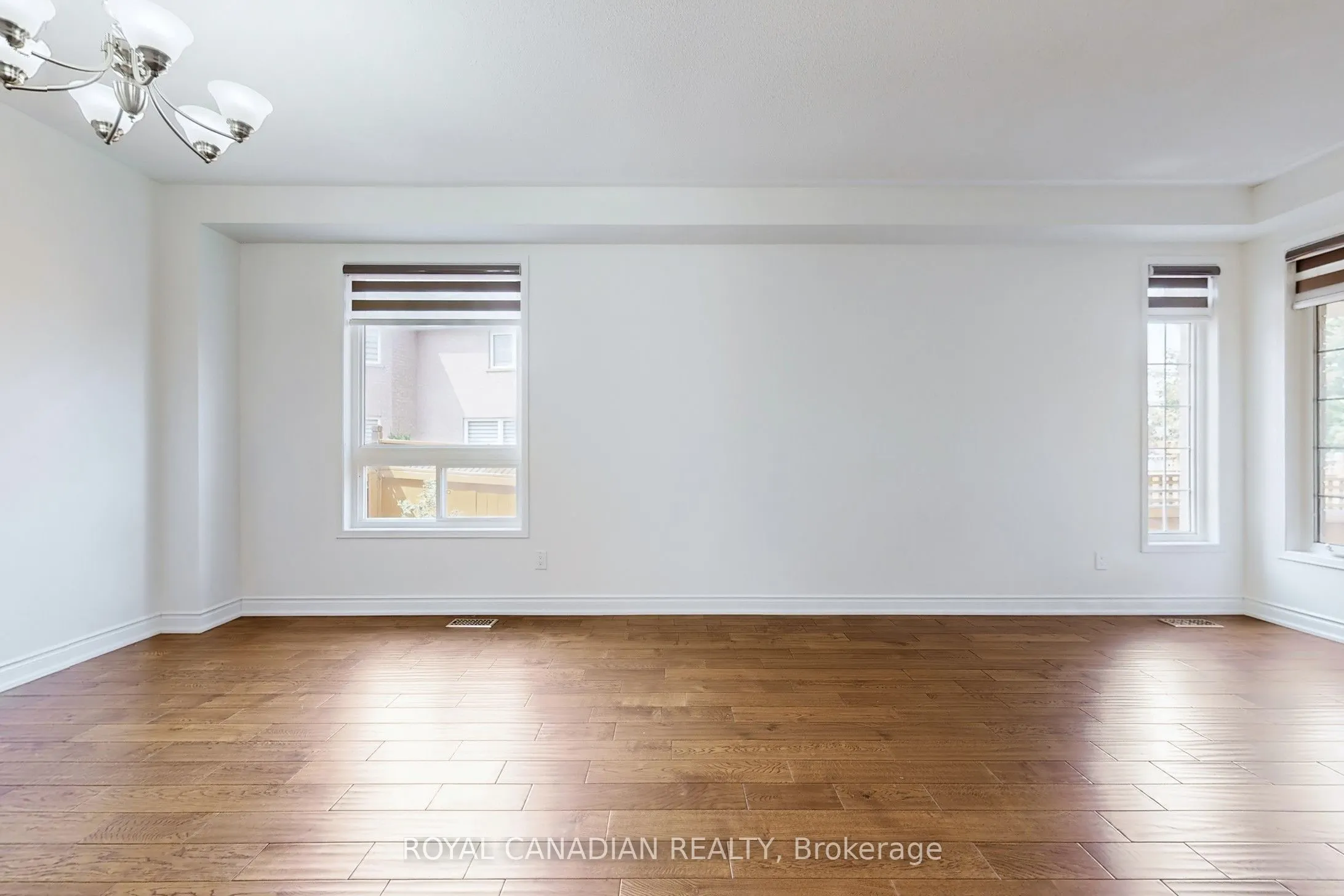 5116 Churchill Meadows Boulevard W, #Upper