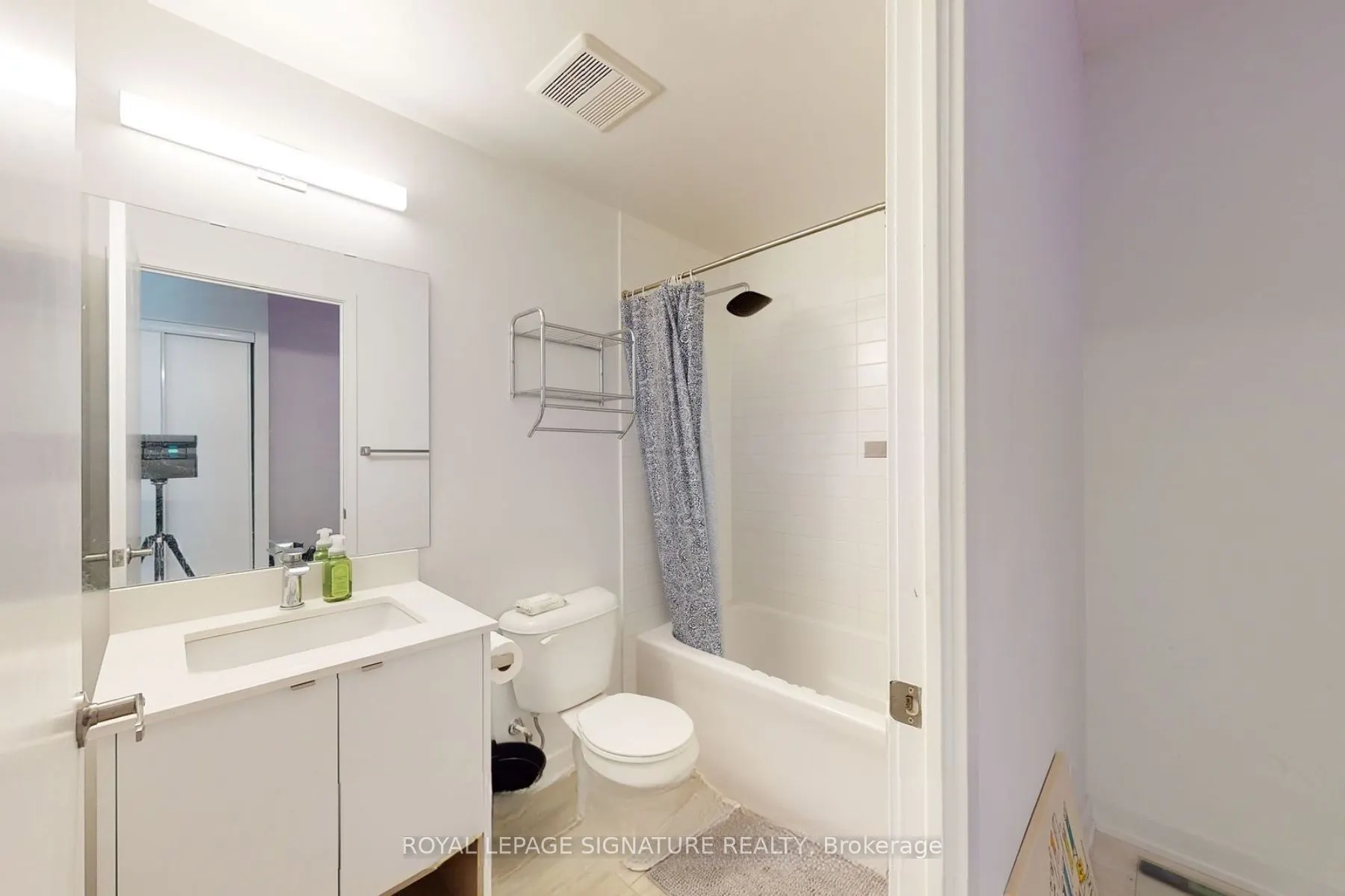 1119 Cooke Boulevard, #B126