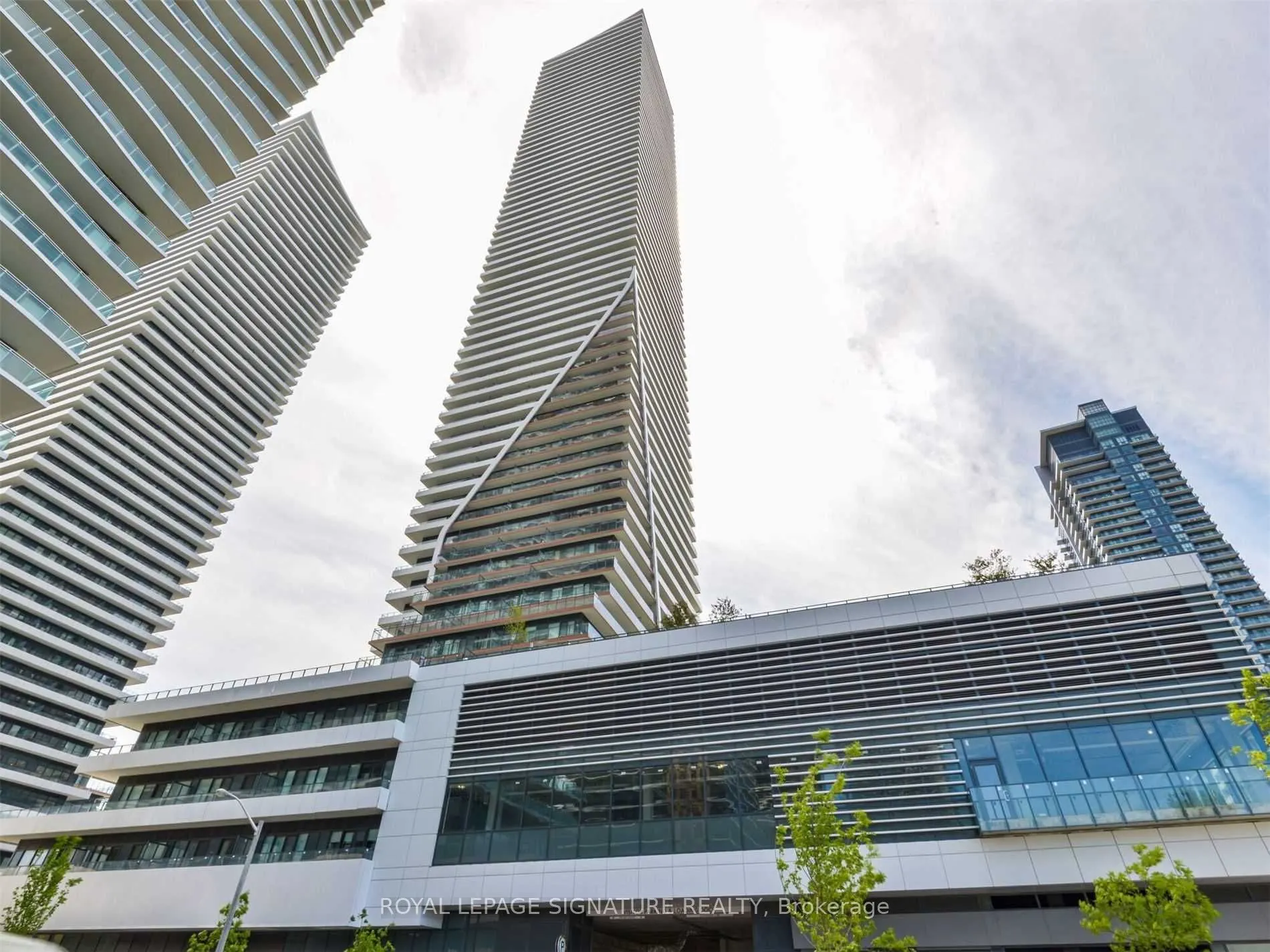 30 Shore Breeze Drive, #5505