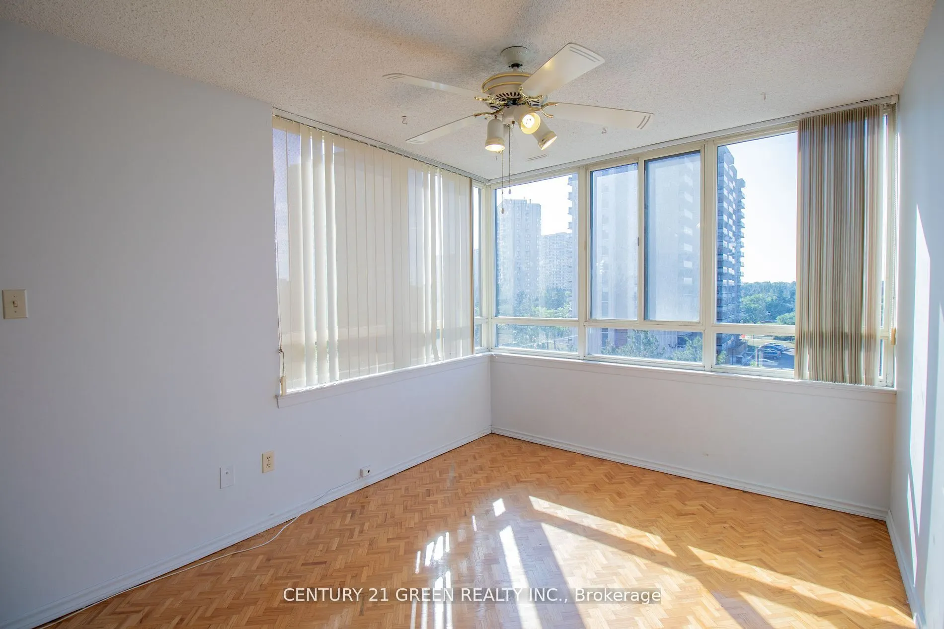 5 Lisa Street, #706