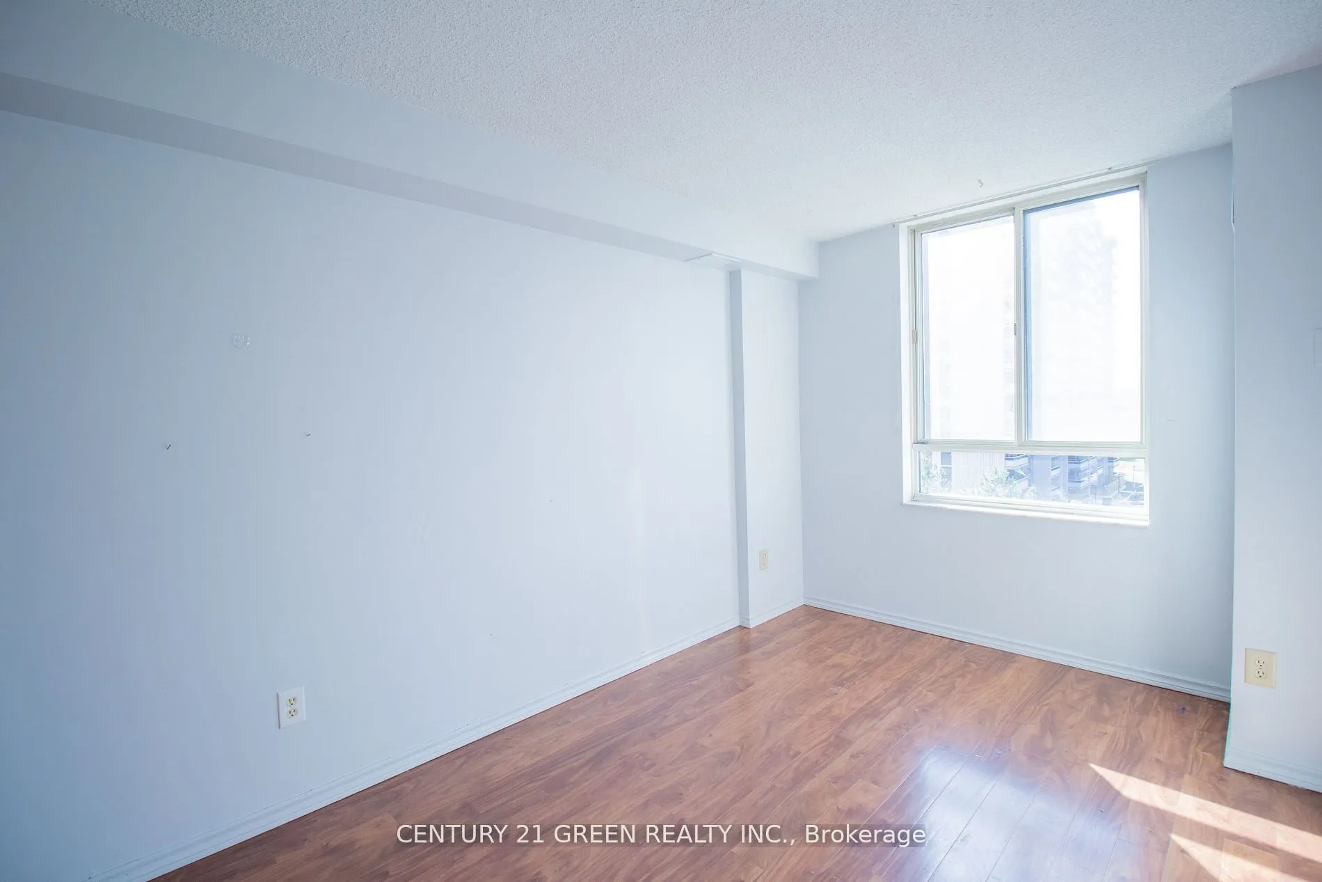 5 Lisa Street, #706