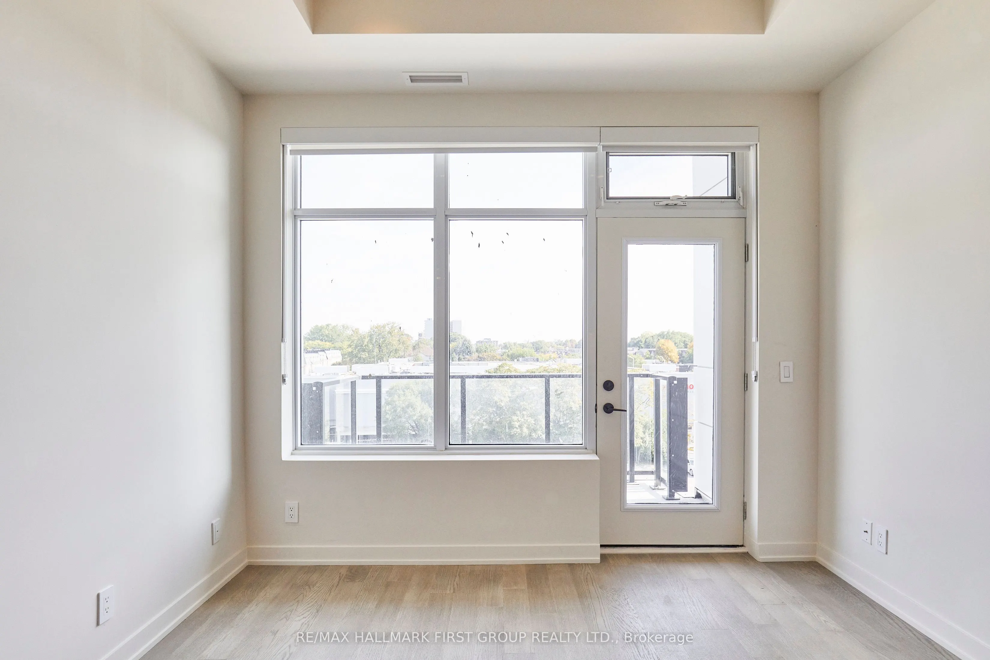123 Maurice Drive, #407