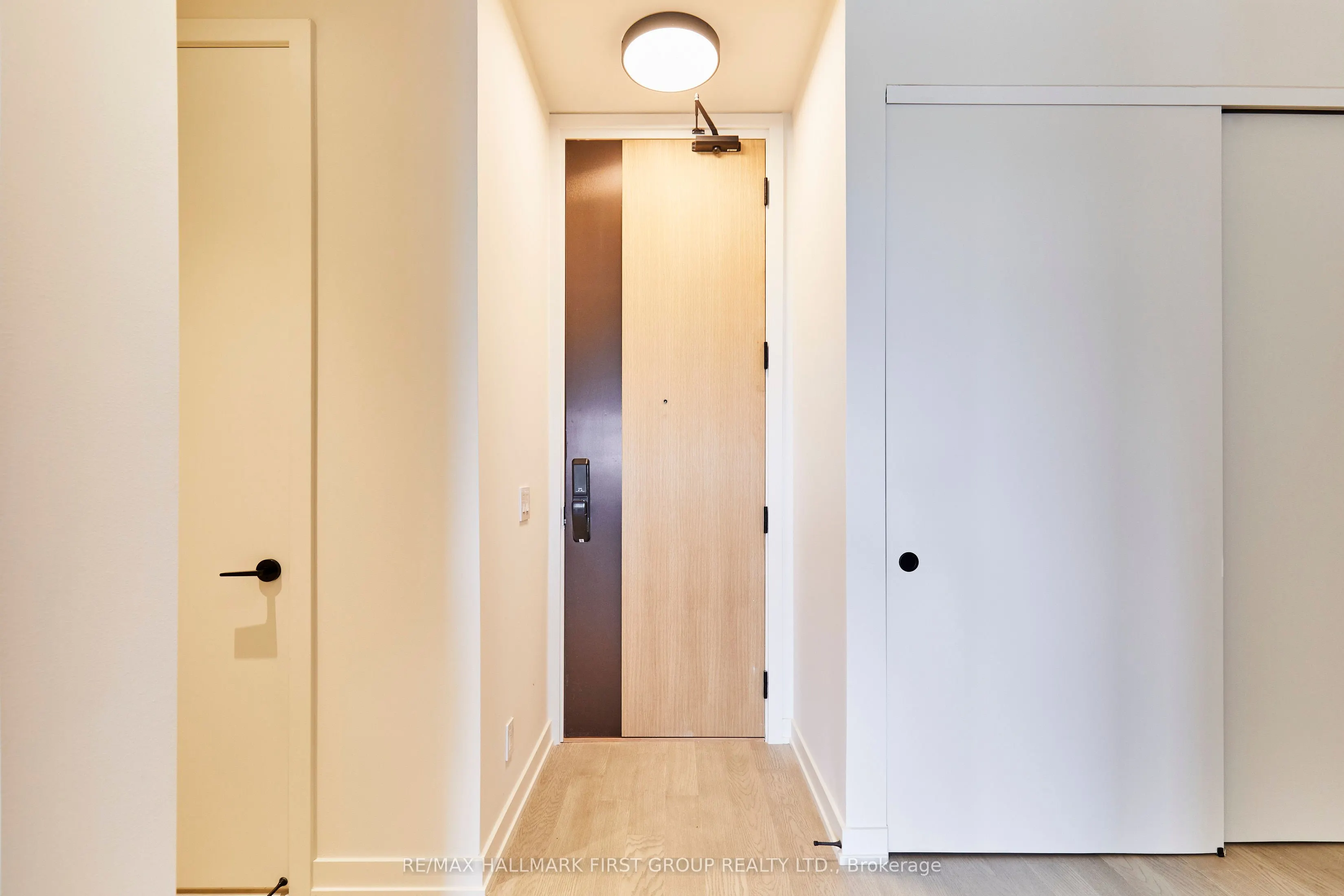 123 Maurice Drive, #407