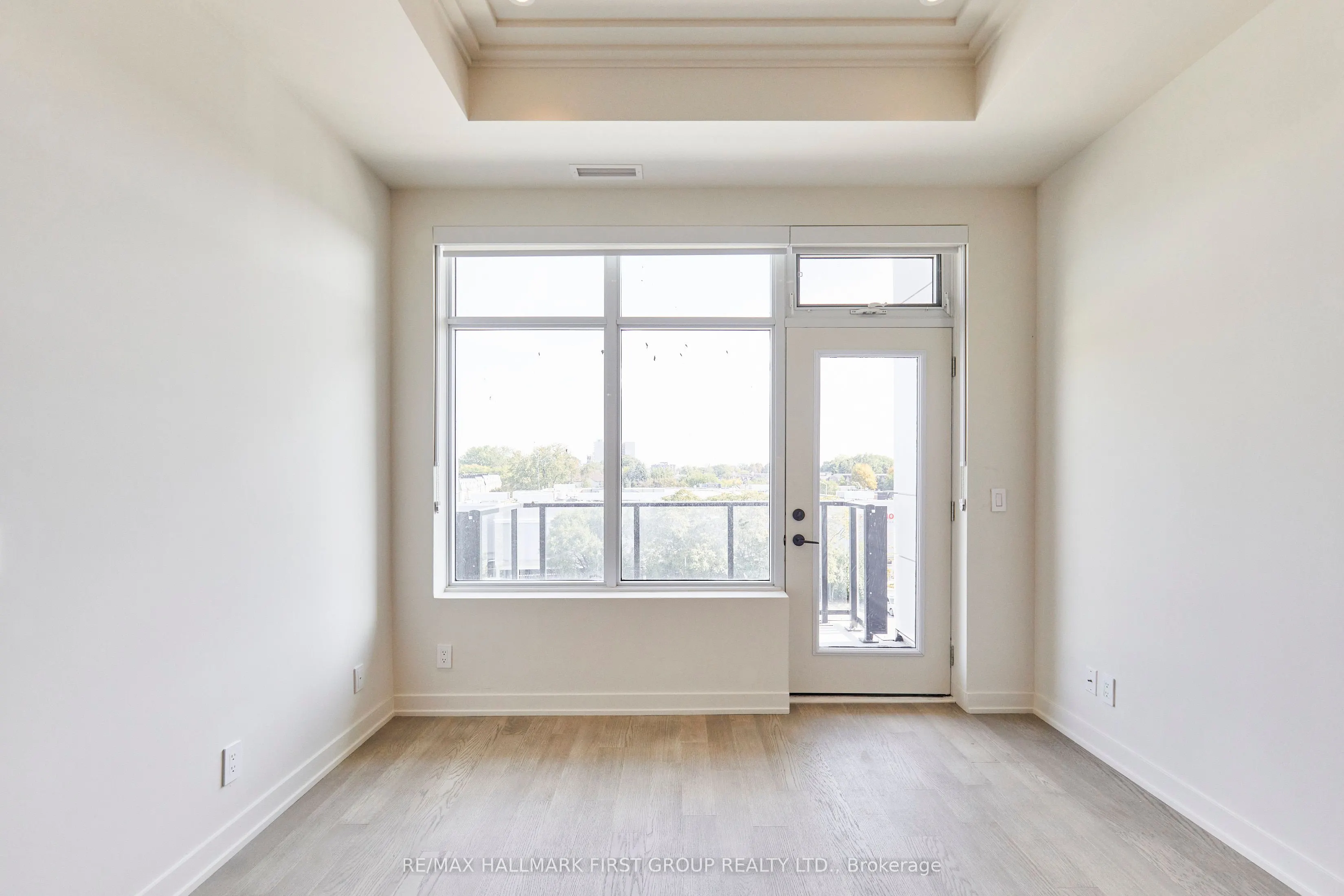 123 Maurice Drive, #407