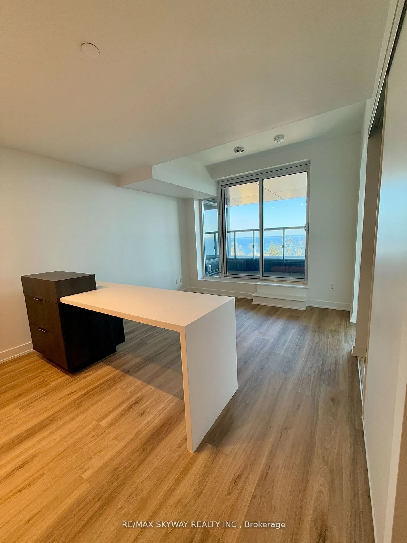 370 Martha Street, #505