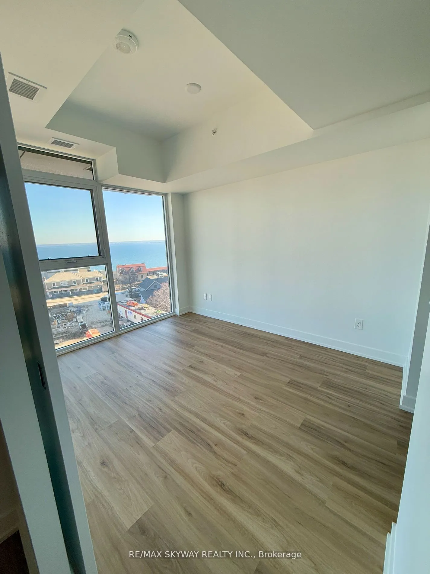 370 Martha Street, #505