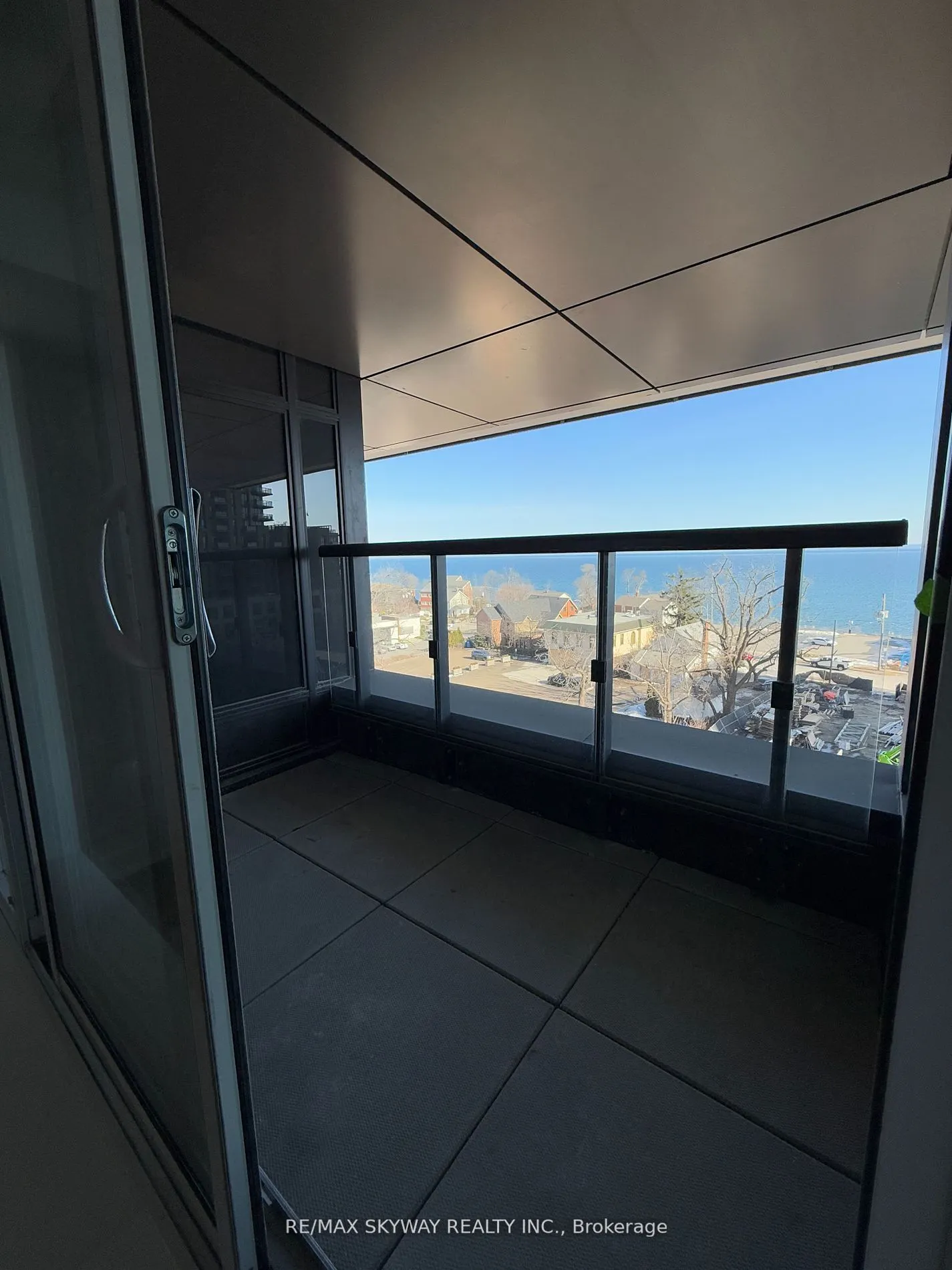 370 Martha Street, #505