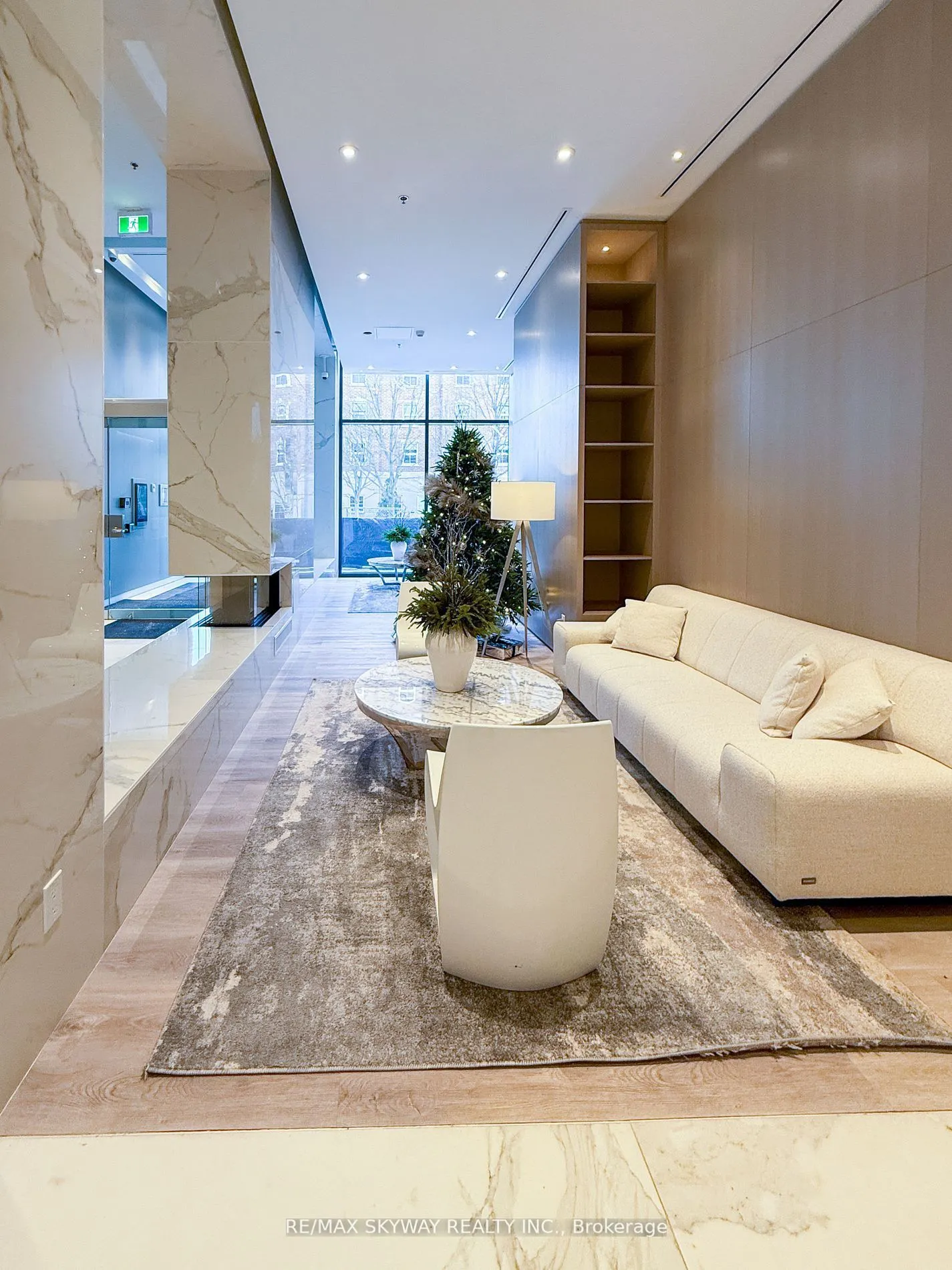 370 Martha Street, #505