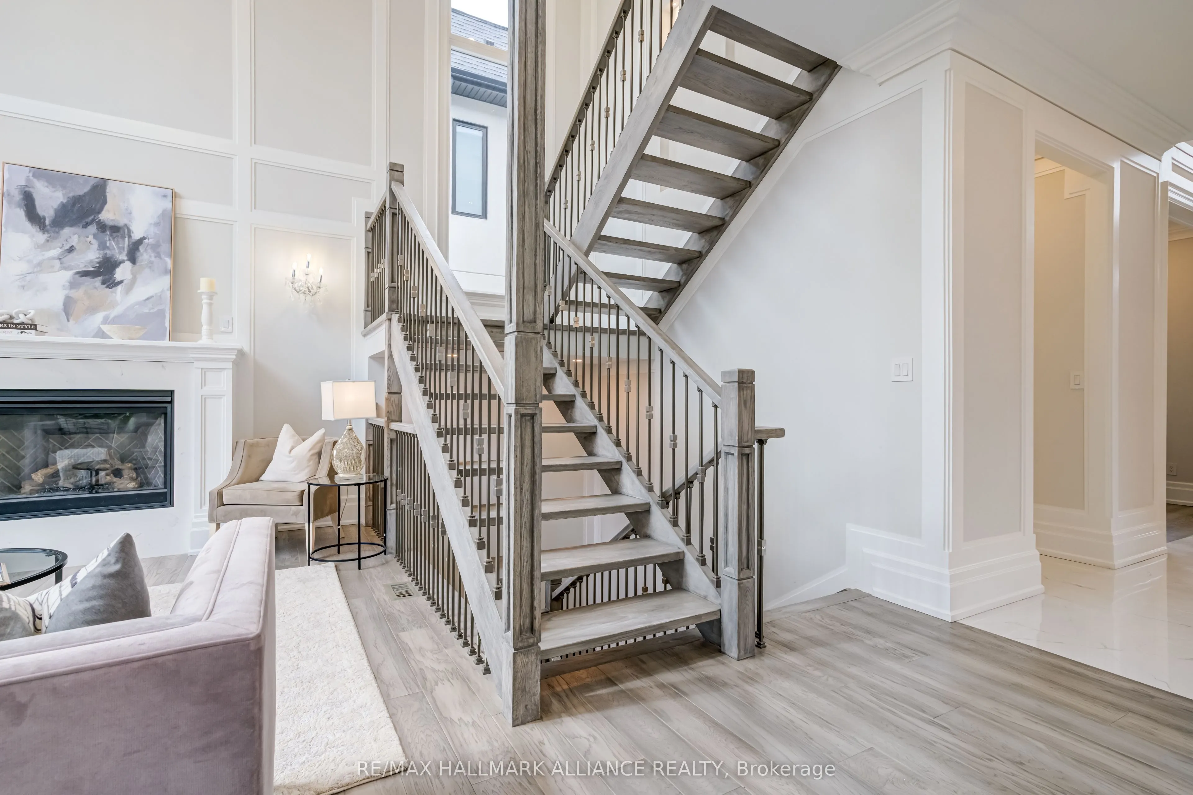 350 Weighton Drive
