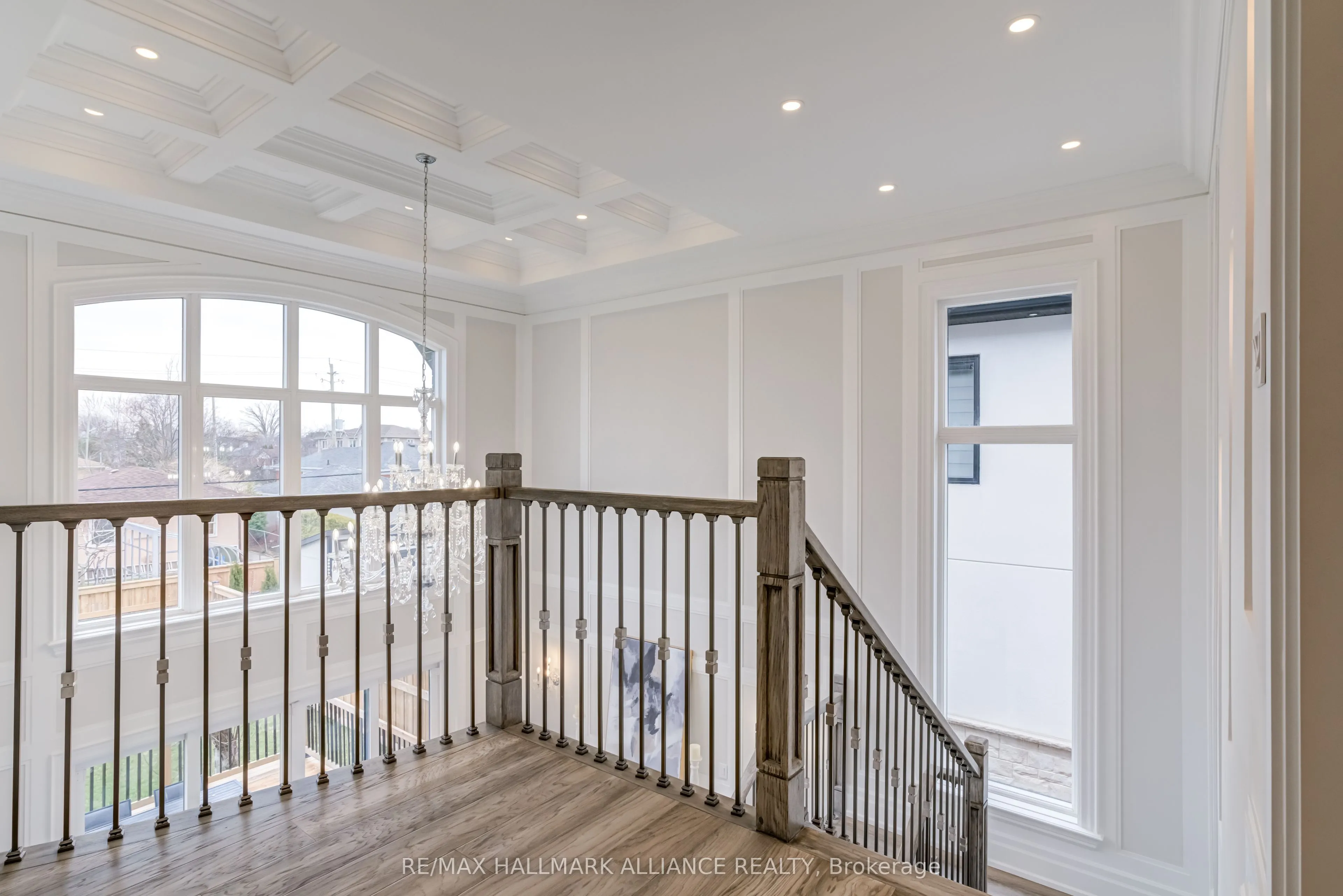 350 Weighton Drive
