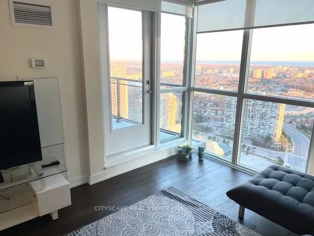 510 Curran Place, #3501