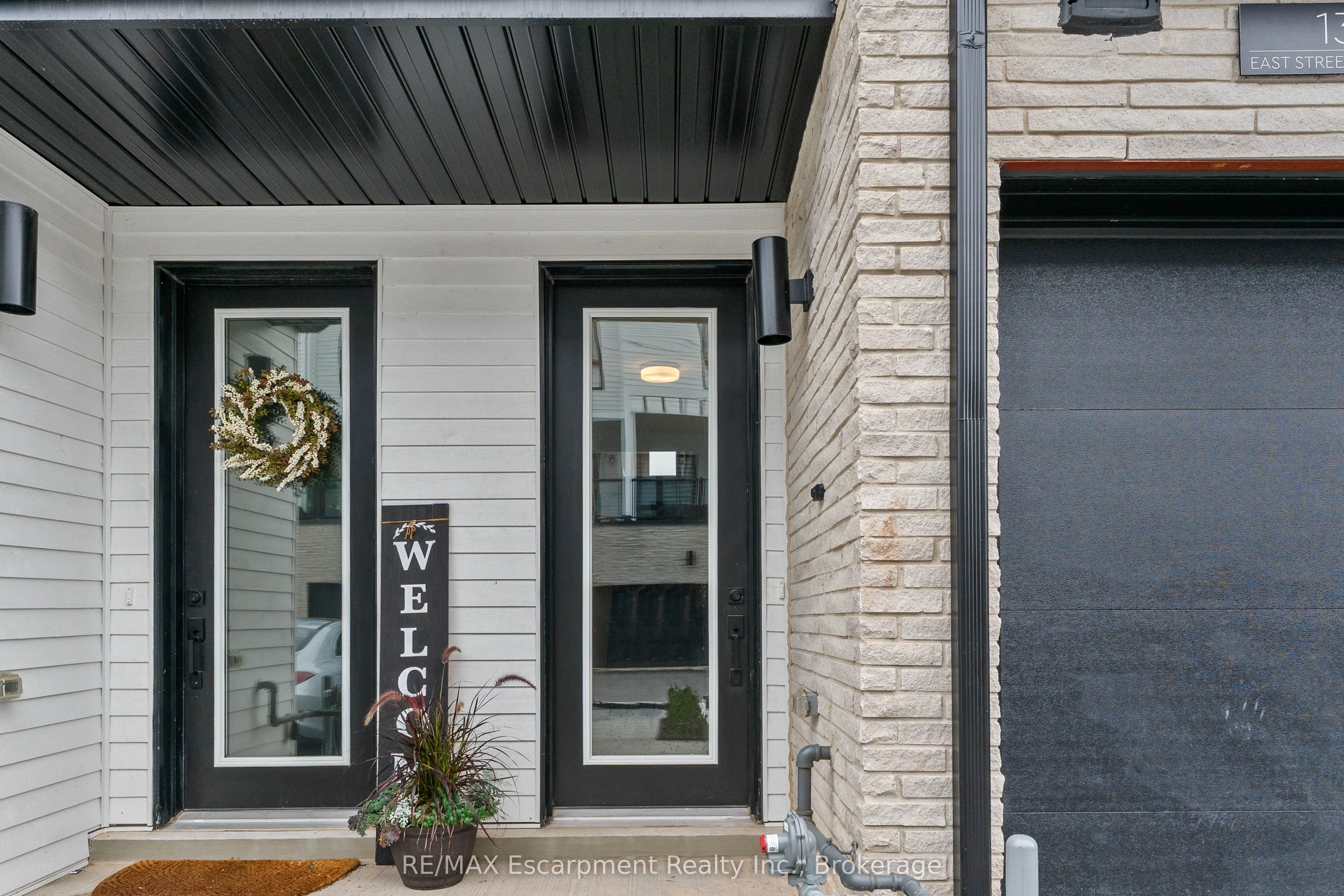 138 EAST Street, #2