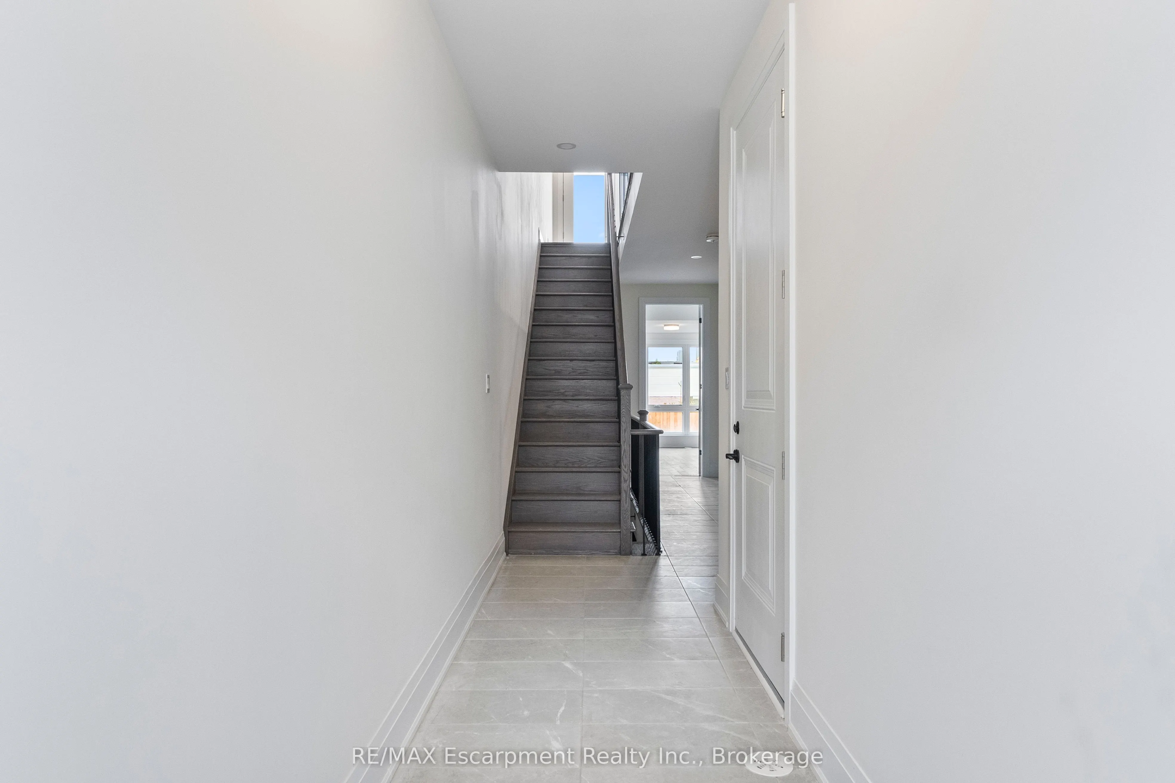 138 EAST Street, #2