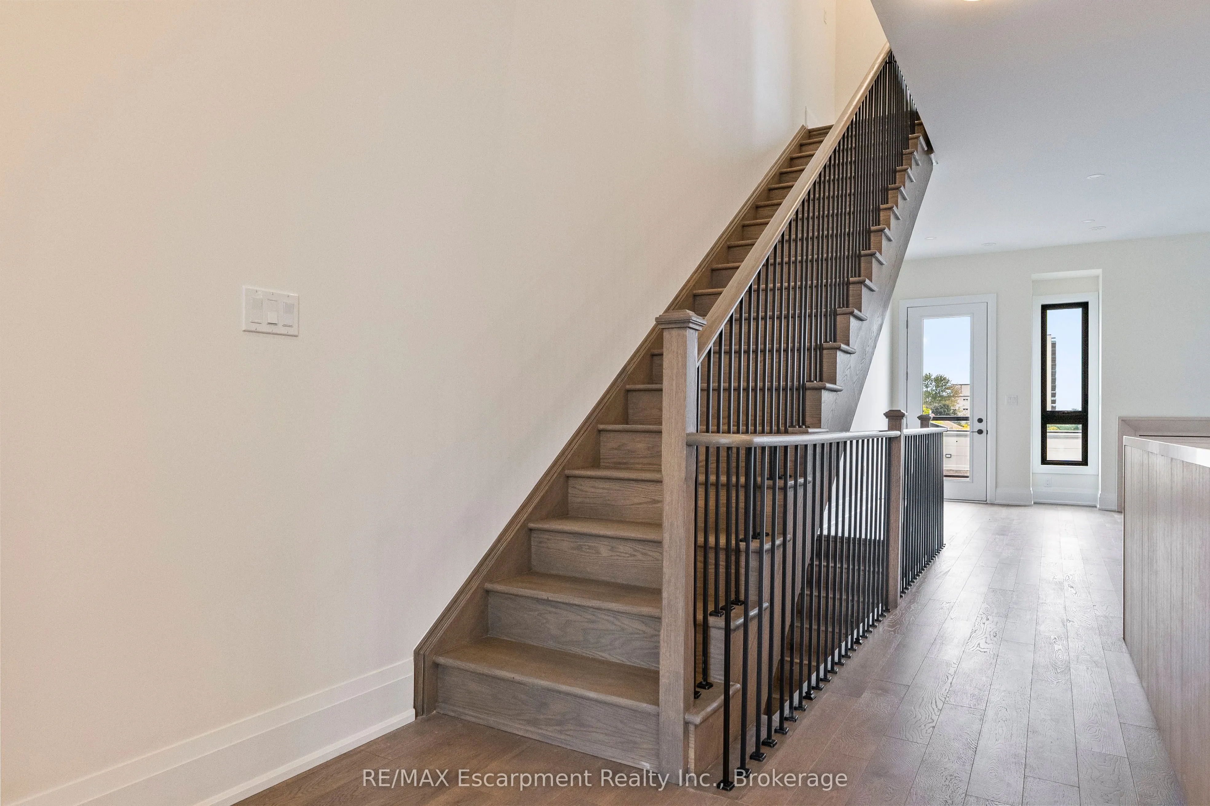 138 EAST Street, #2