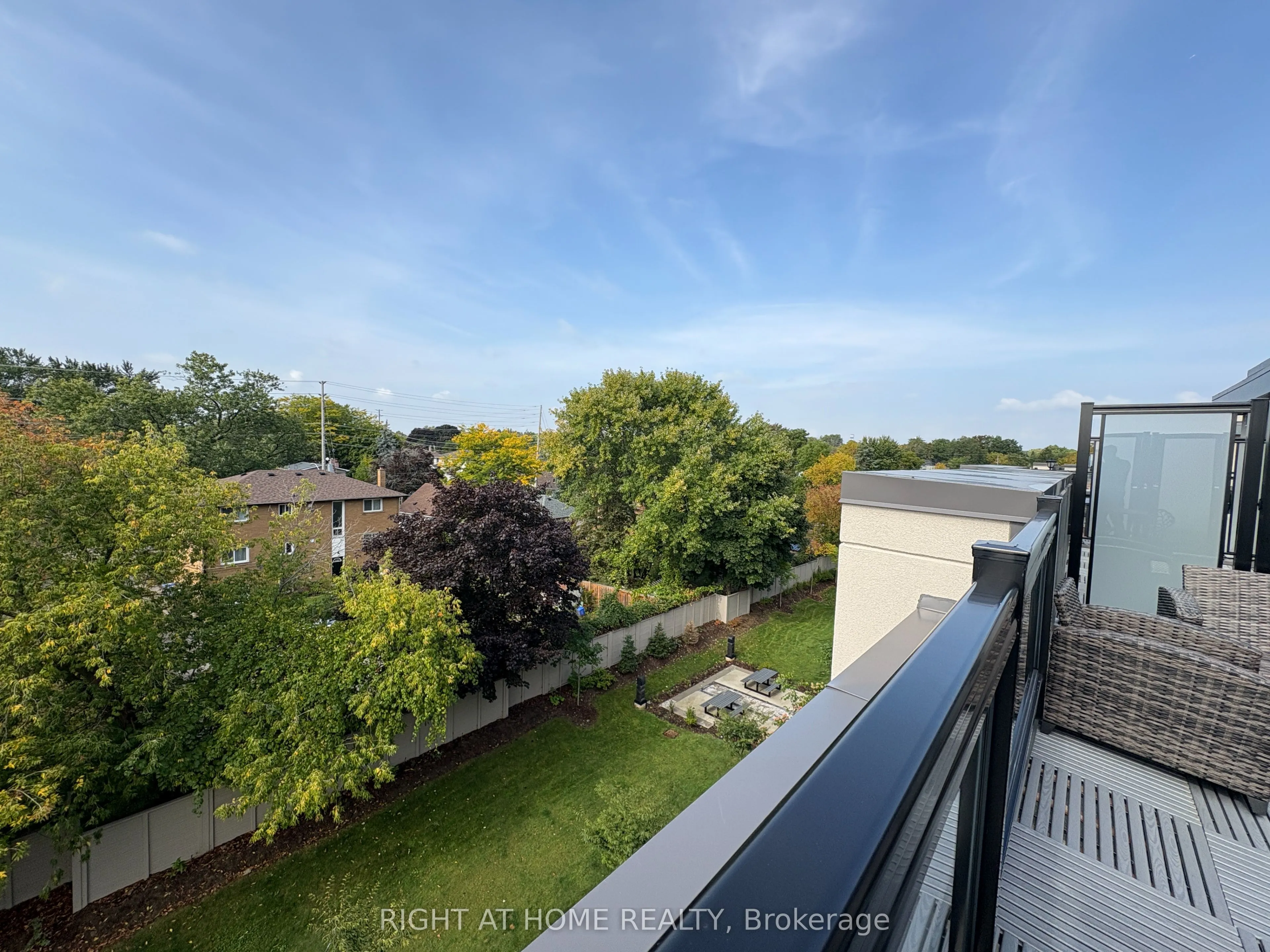 1085 Douglas McCurdy Common, #211