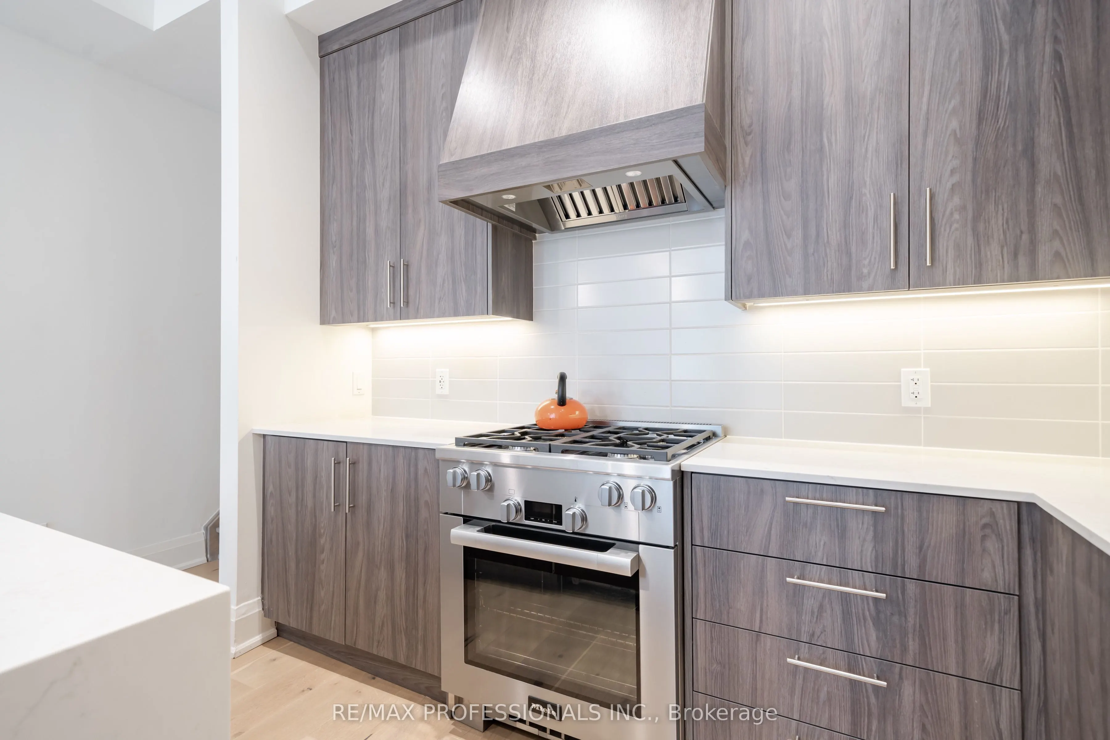 95 Brookfield Road, #2